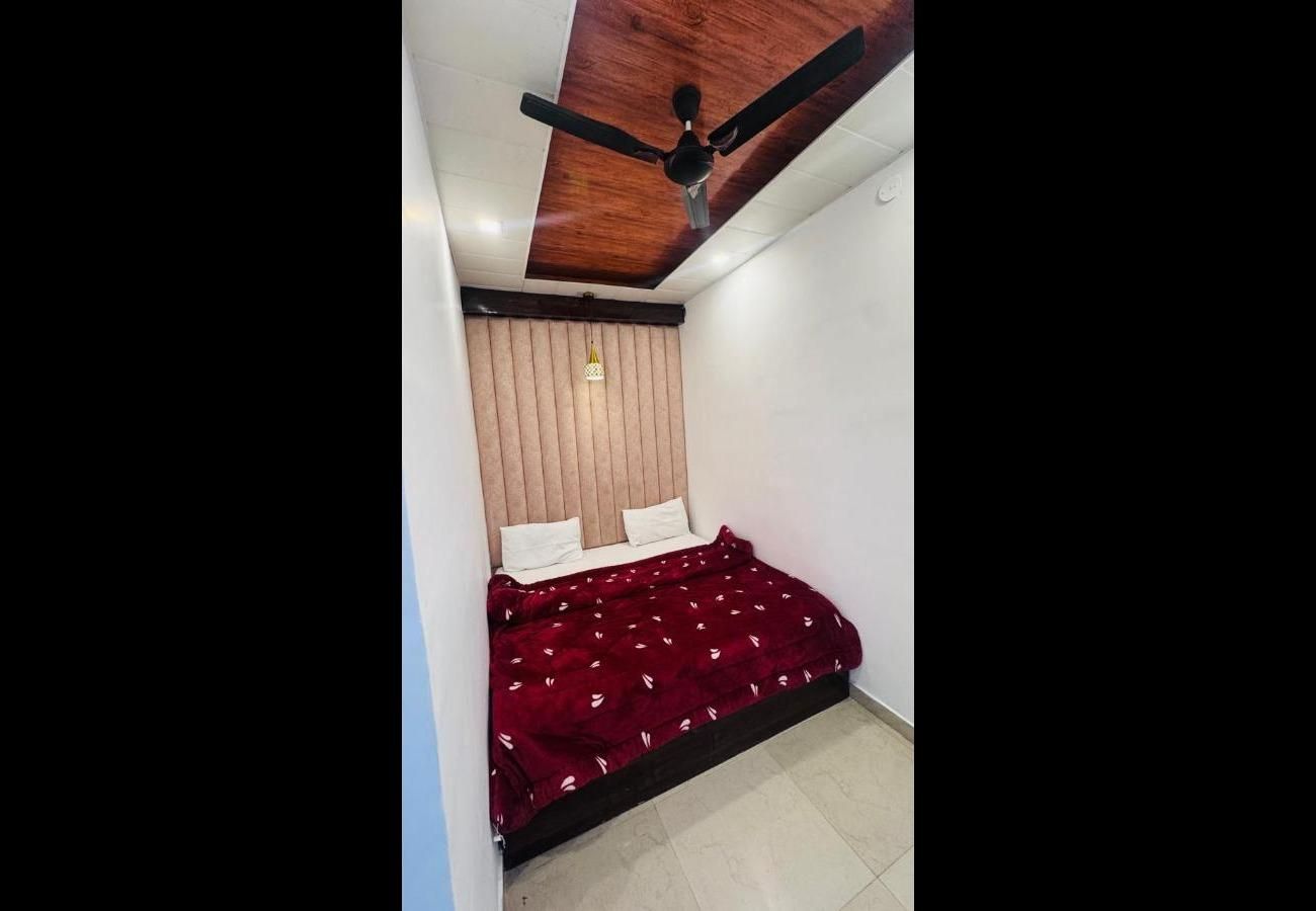 The Pari world Homestay and Restaurant