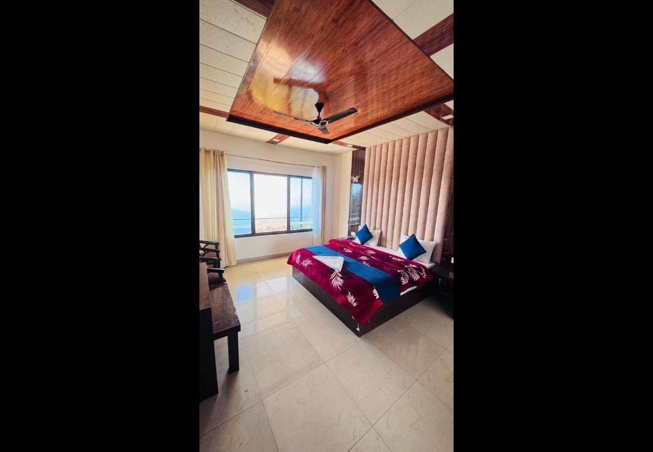 The Pari world Homestay and Restaurant