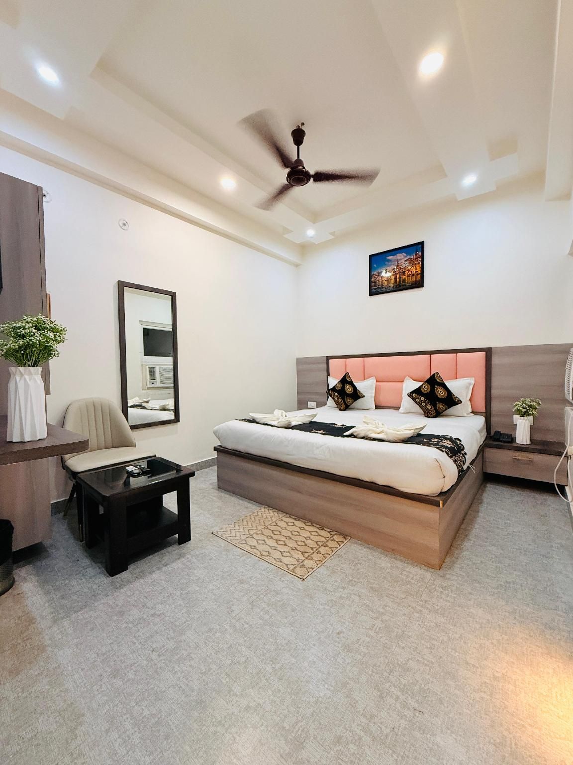 RUDRA GANGA HOTEL Comfort 2