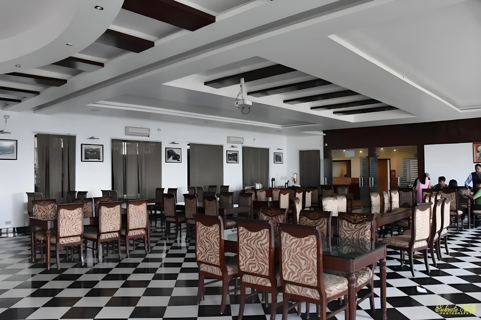 Hotel Shilton Mussoorie Uttarakhand