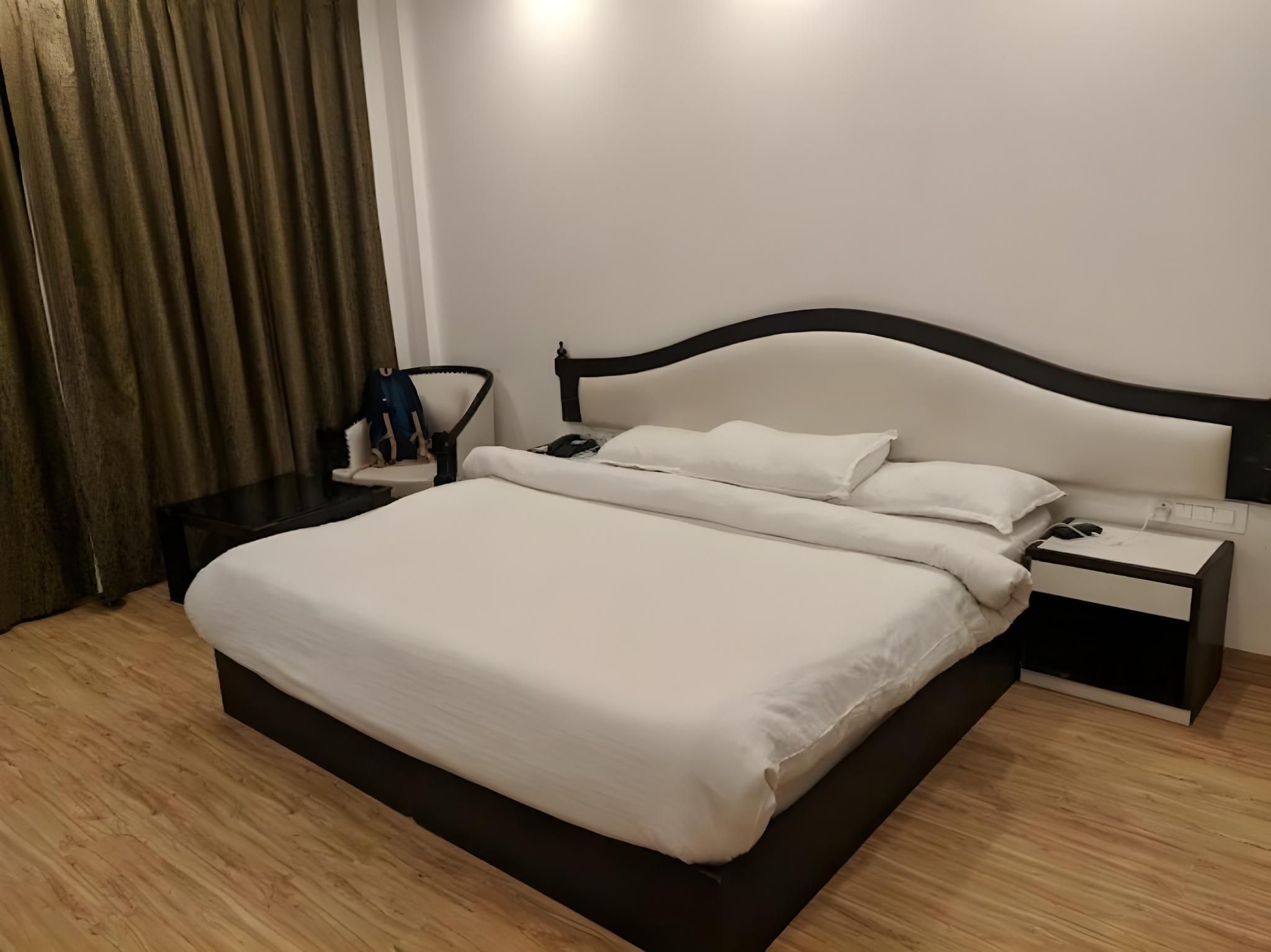 Hotel Shilton Mussoorie Uttarakhand