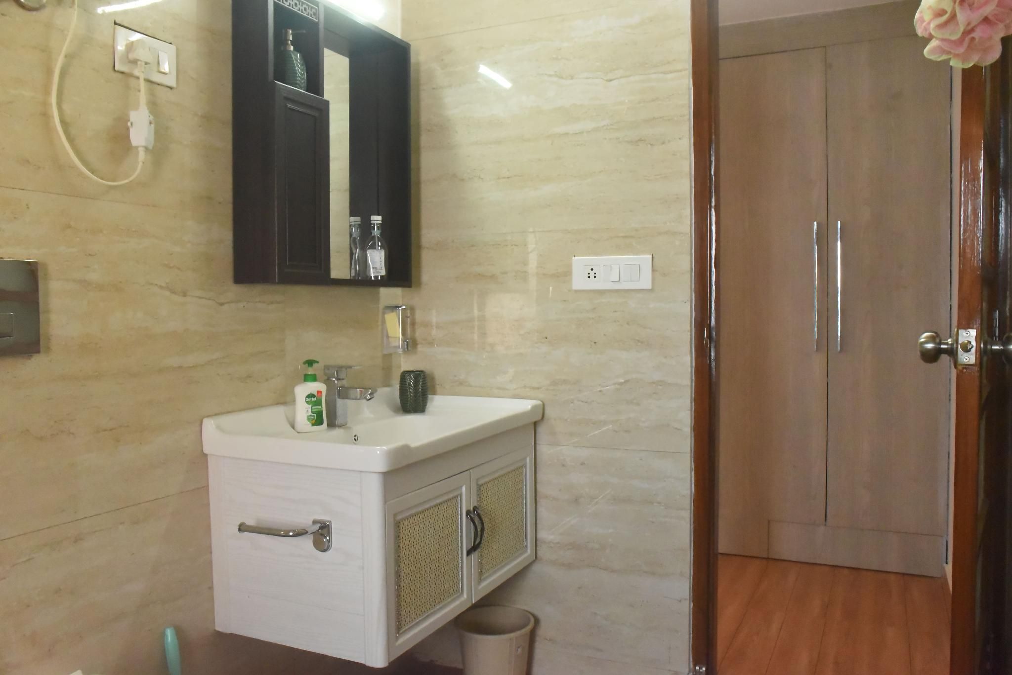 Hardys Retreat- A Boutique Stay By Shivaneel Hospitality Penthouse 1-Bedroom Apartment