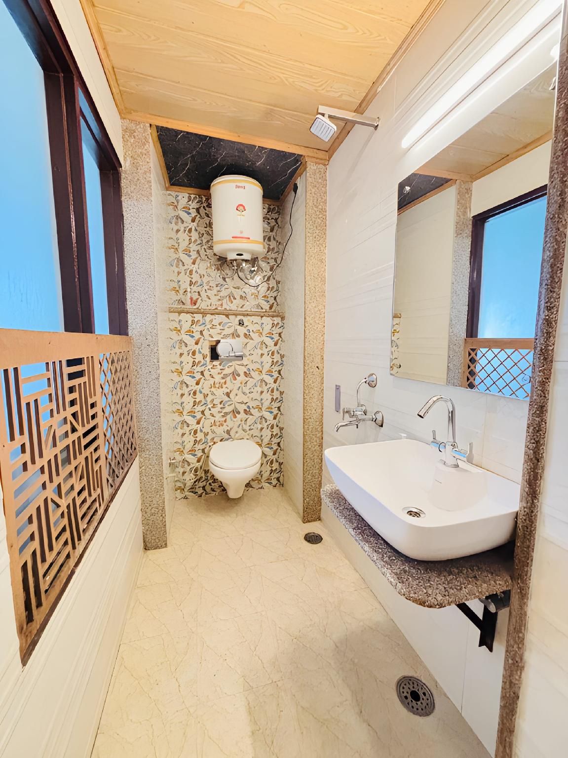 Lords Grey near Mall Road Standard Room 3