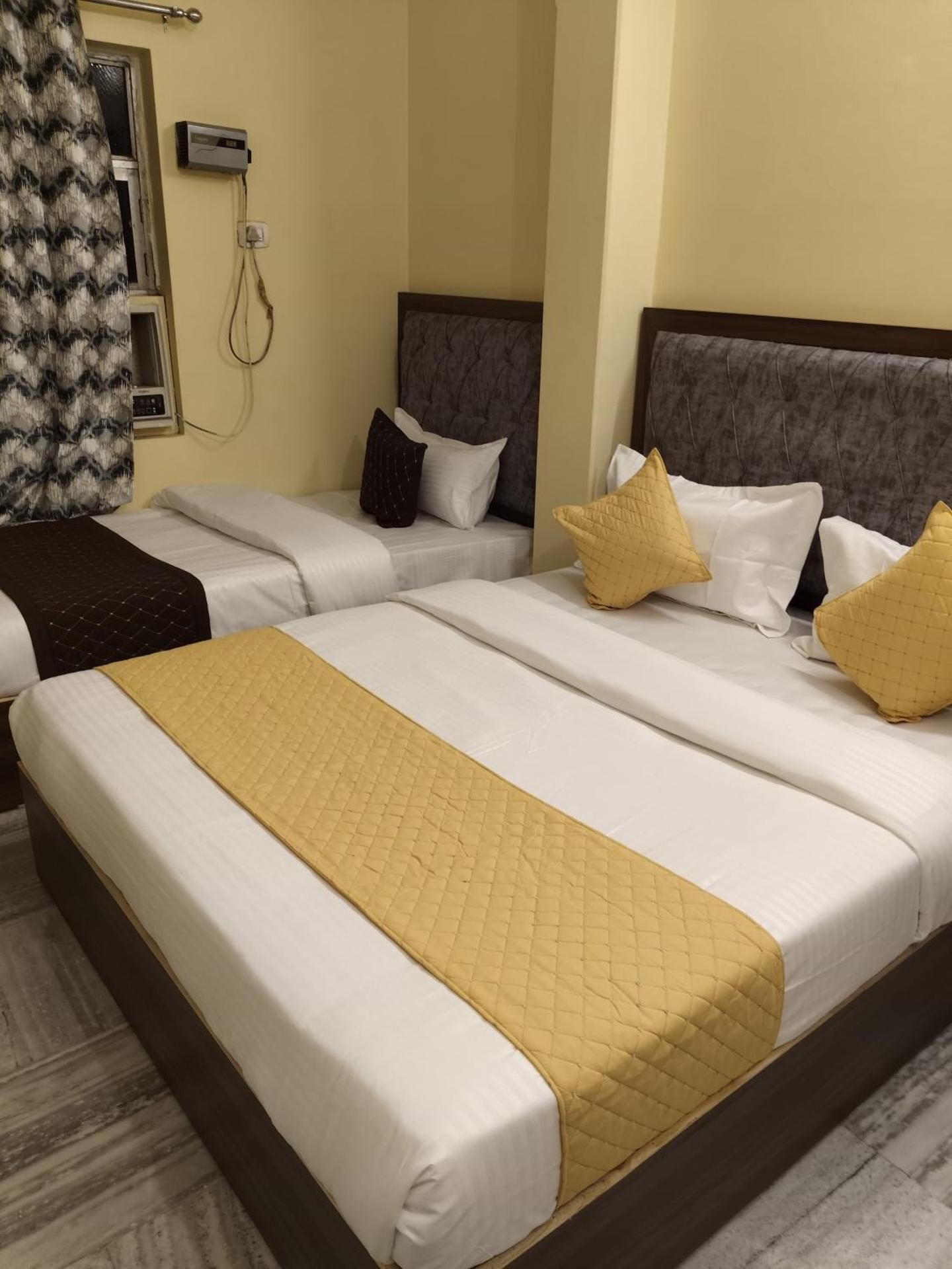 Hotel Heritage Family Room 3