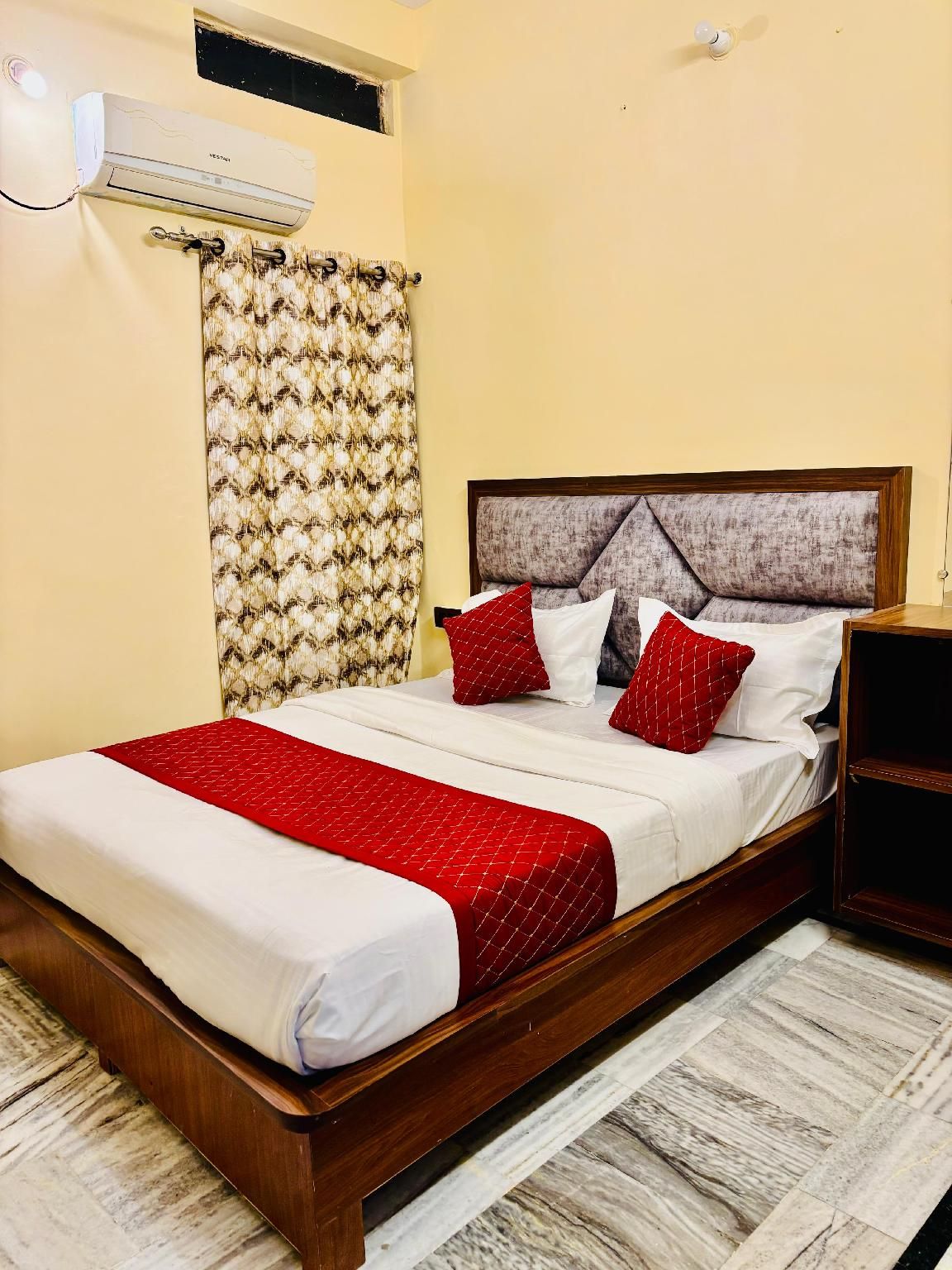 Hotel Heritage Deluxe 3