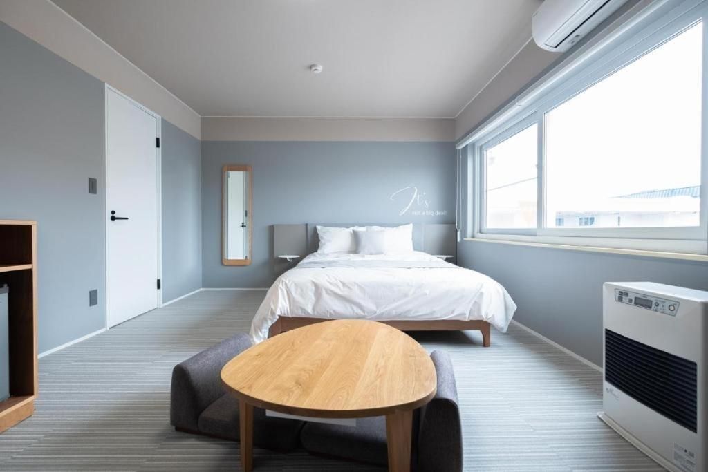 B cycle Double Room Queen Room