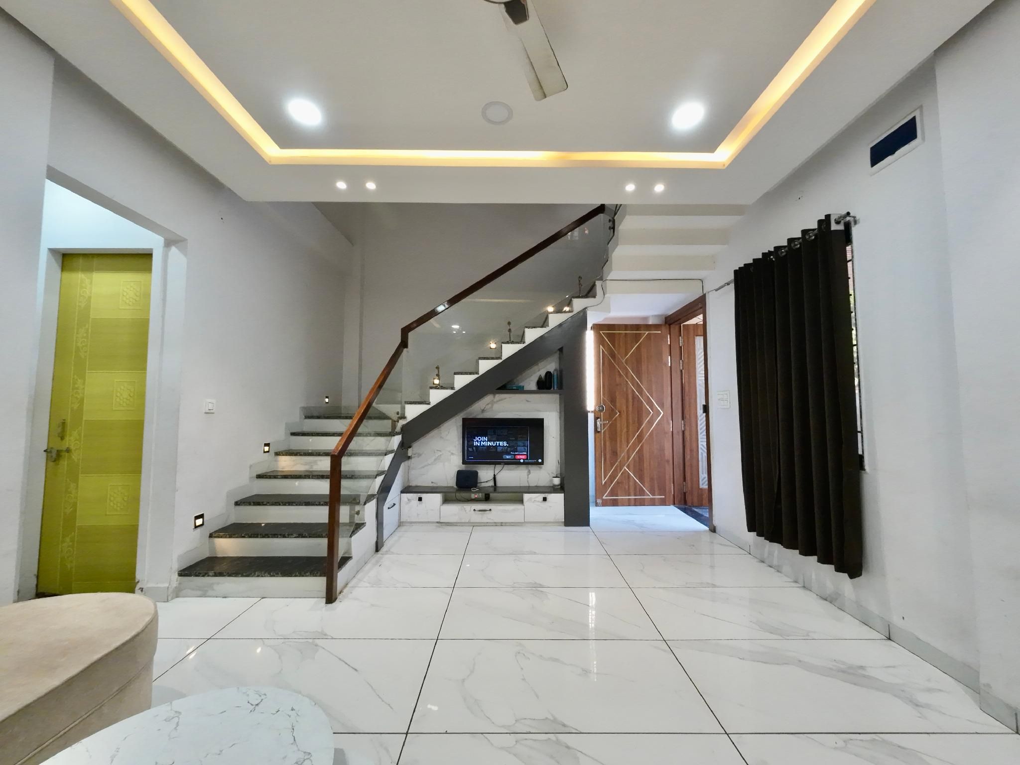 Separate living room