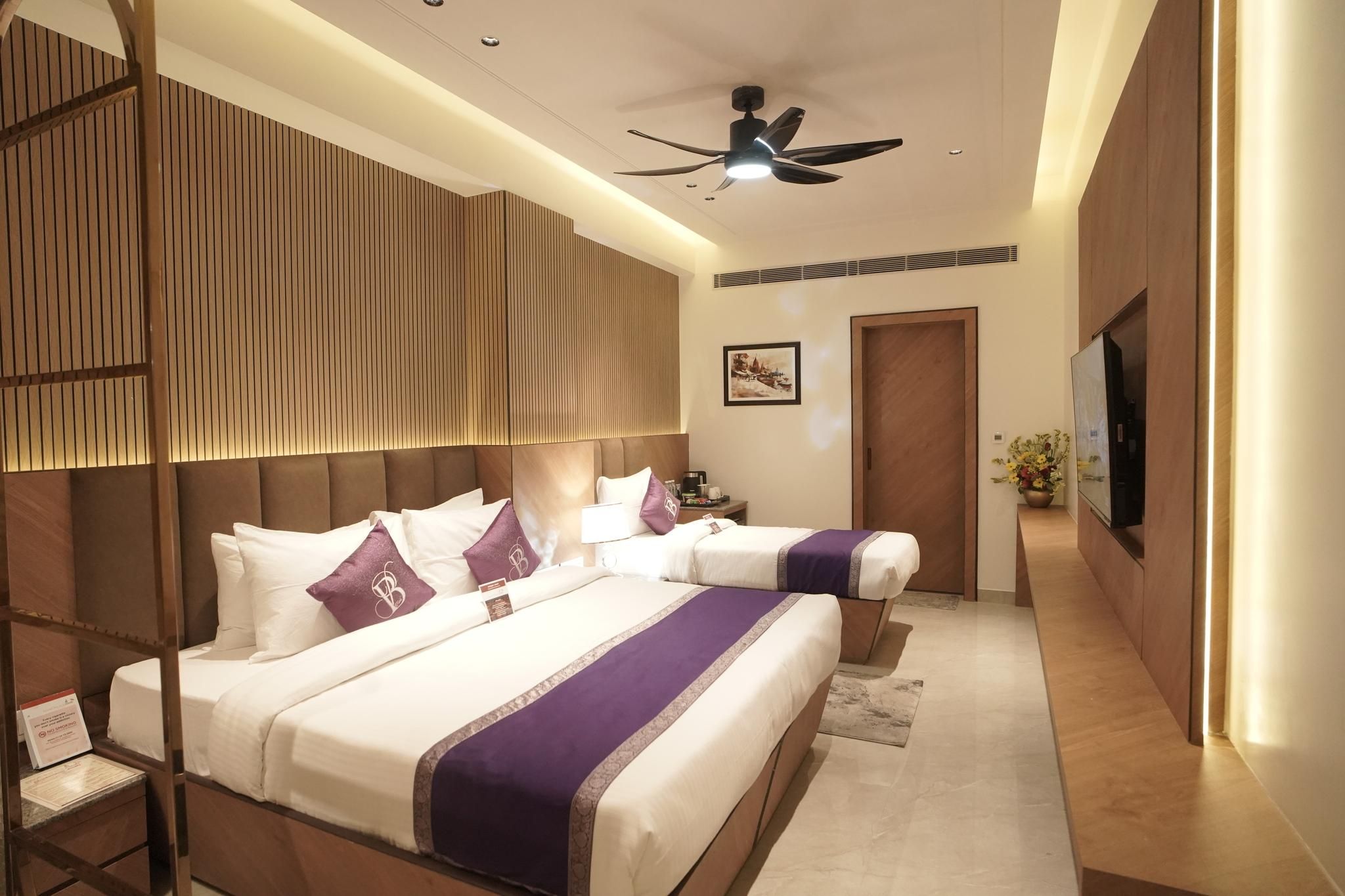 Balaji Palace Kashi Triple Room