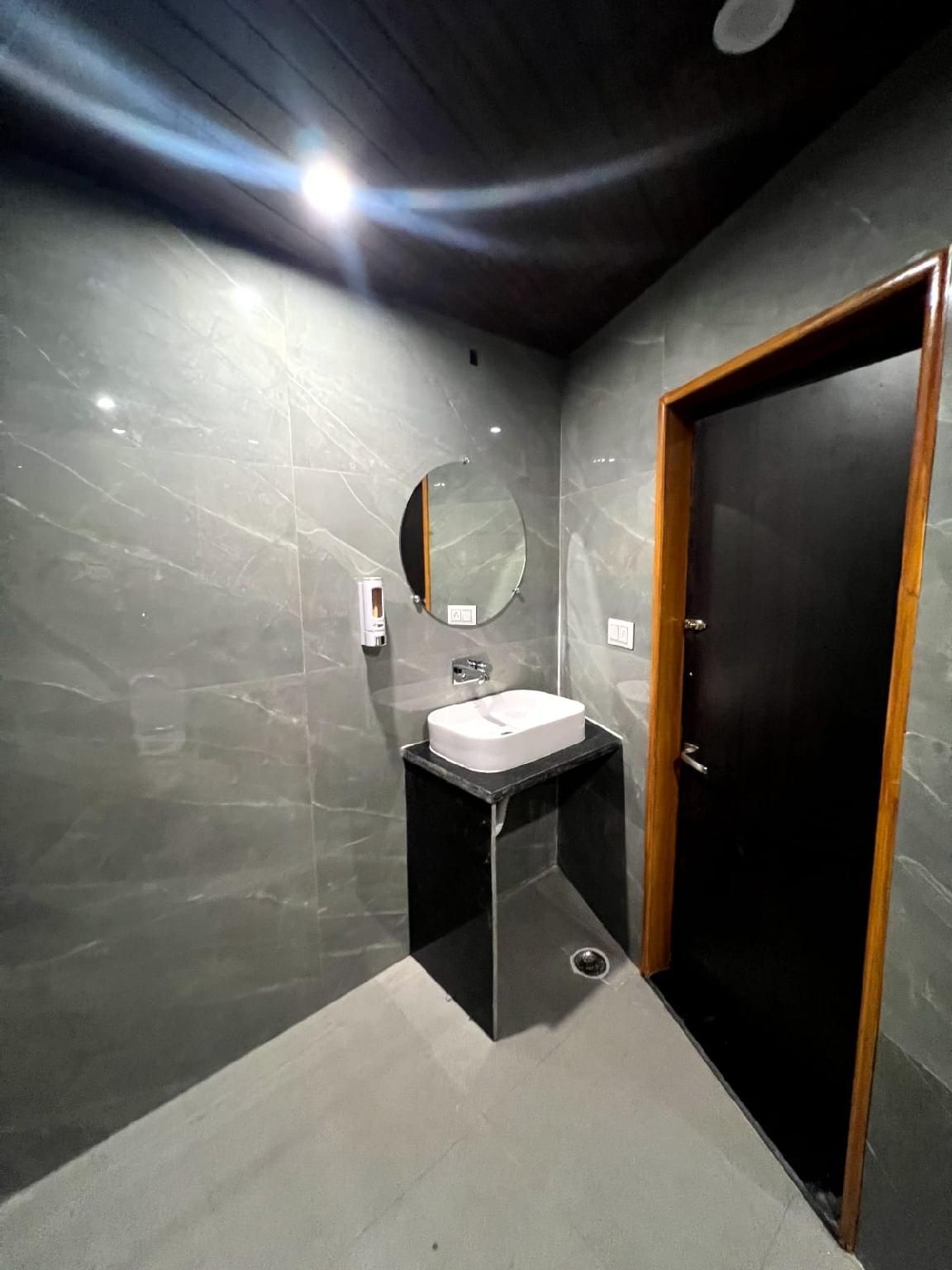 Hotel Dream Inn Khajuraho Twin Room 2