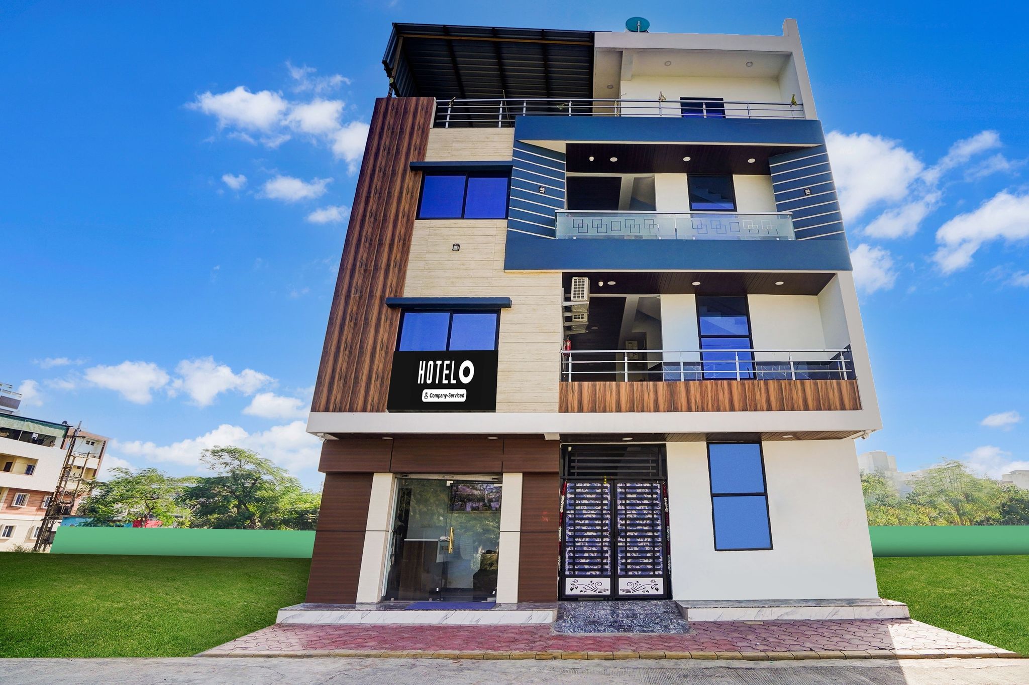 Collection O Convention Centre Indore