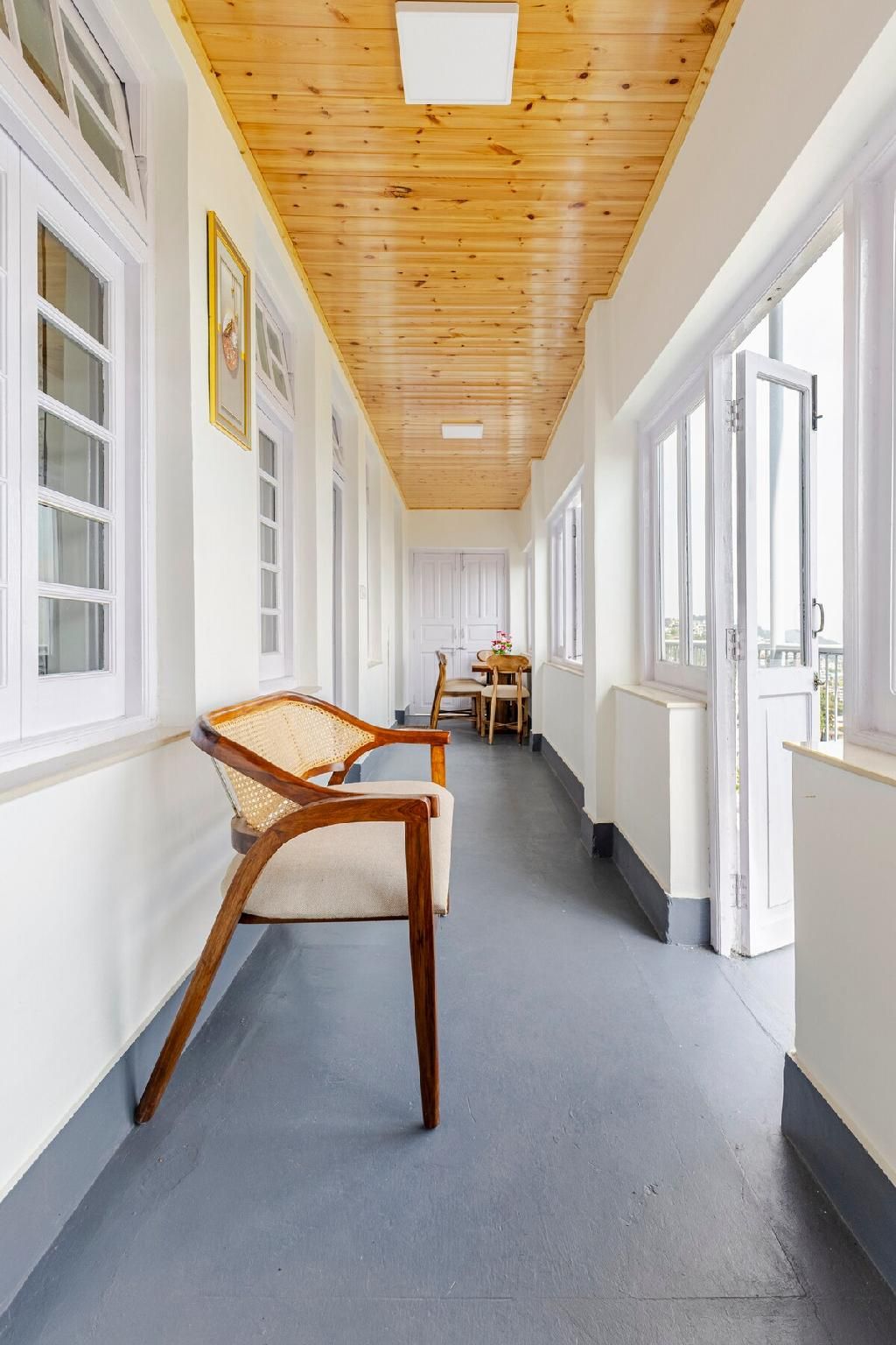 Calissa Cottage 2BHK Mall Road
