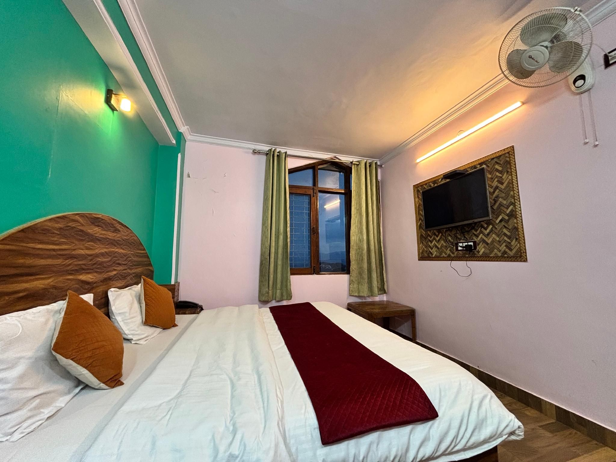 Hotel Tirupati Inn Hill View Deluxe 2