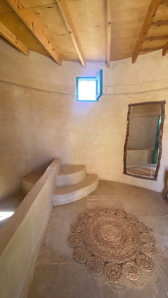 Marcelia Eco-Village Front Lake View Standard Studio Suite 14