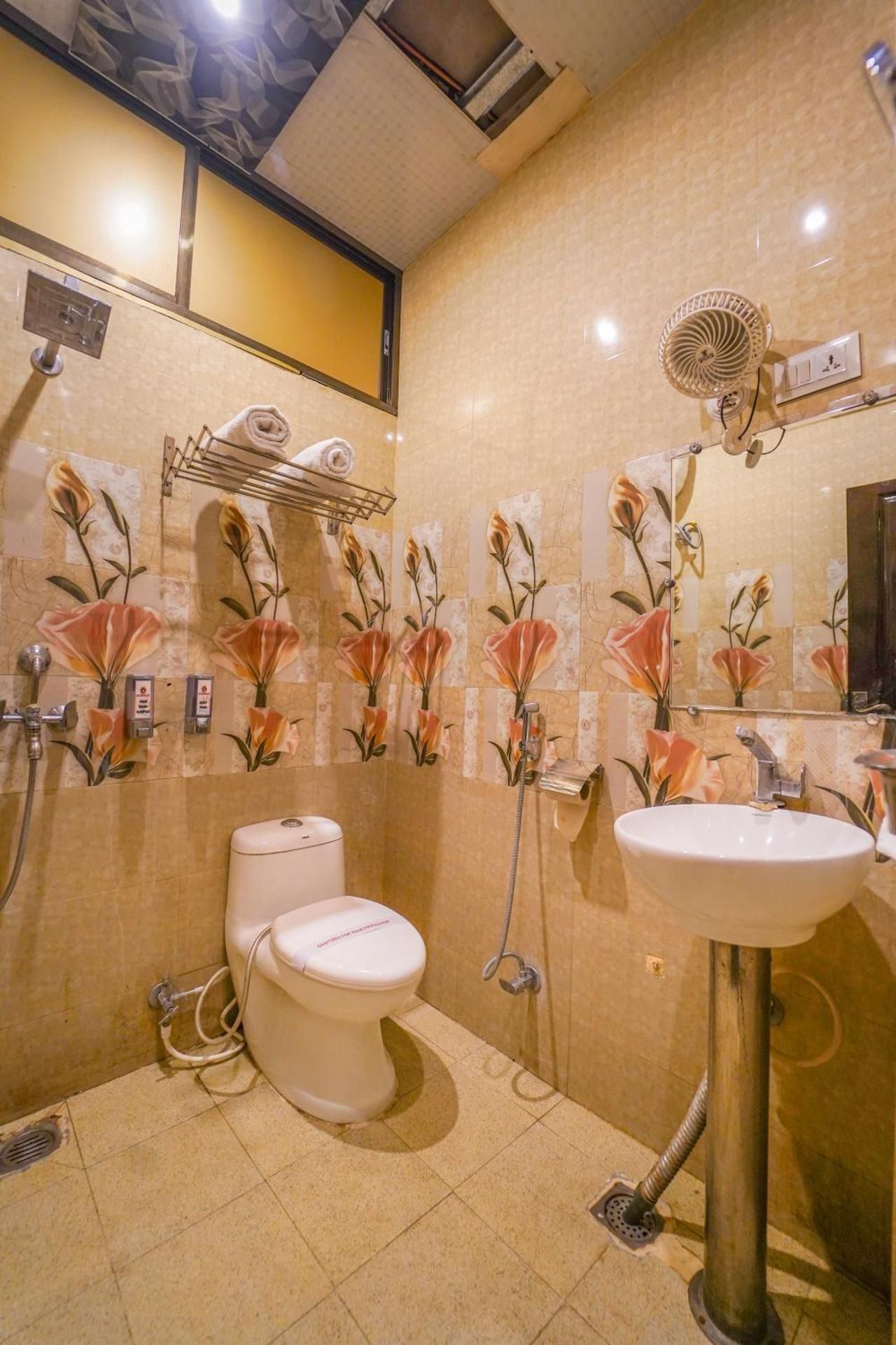 Shiv Rudraksh Resort with Ganges View Family Room 3