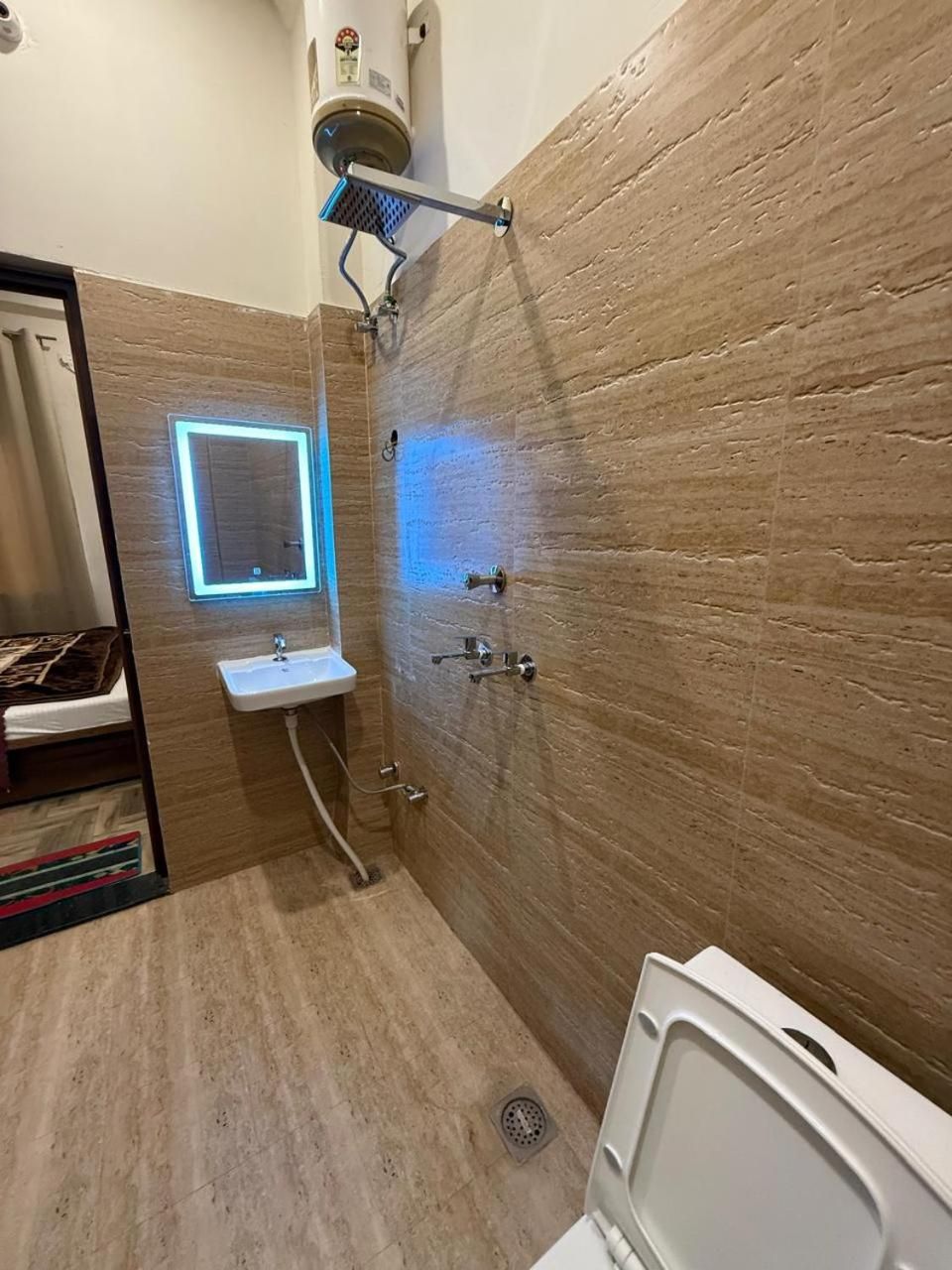 Hotel Pilgriims Standard quadruple garden view 3