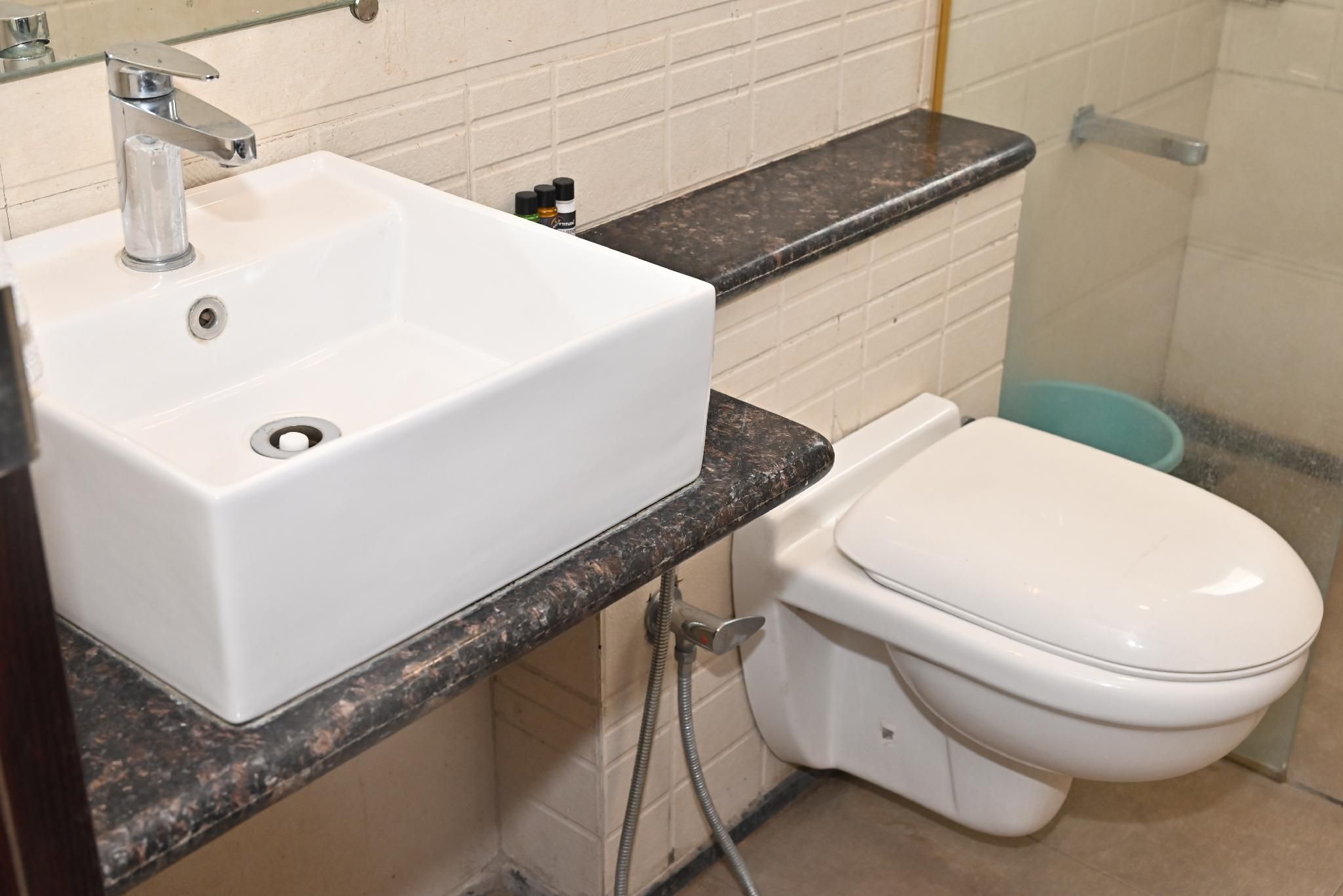 Naman Studio Hotel Deluxe Double or Twin 4