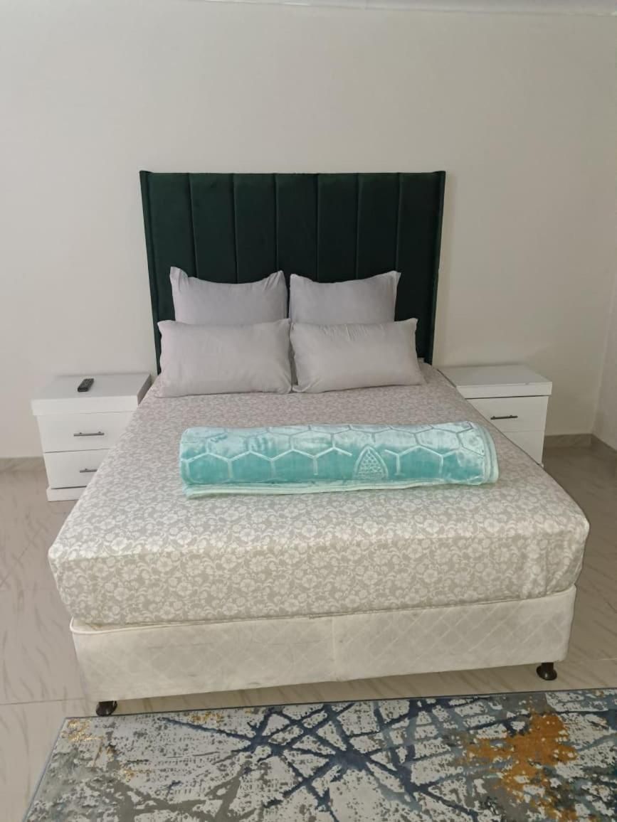 Nexus Guest House Alberton Deluxe Double Room with Shower 2