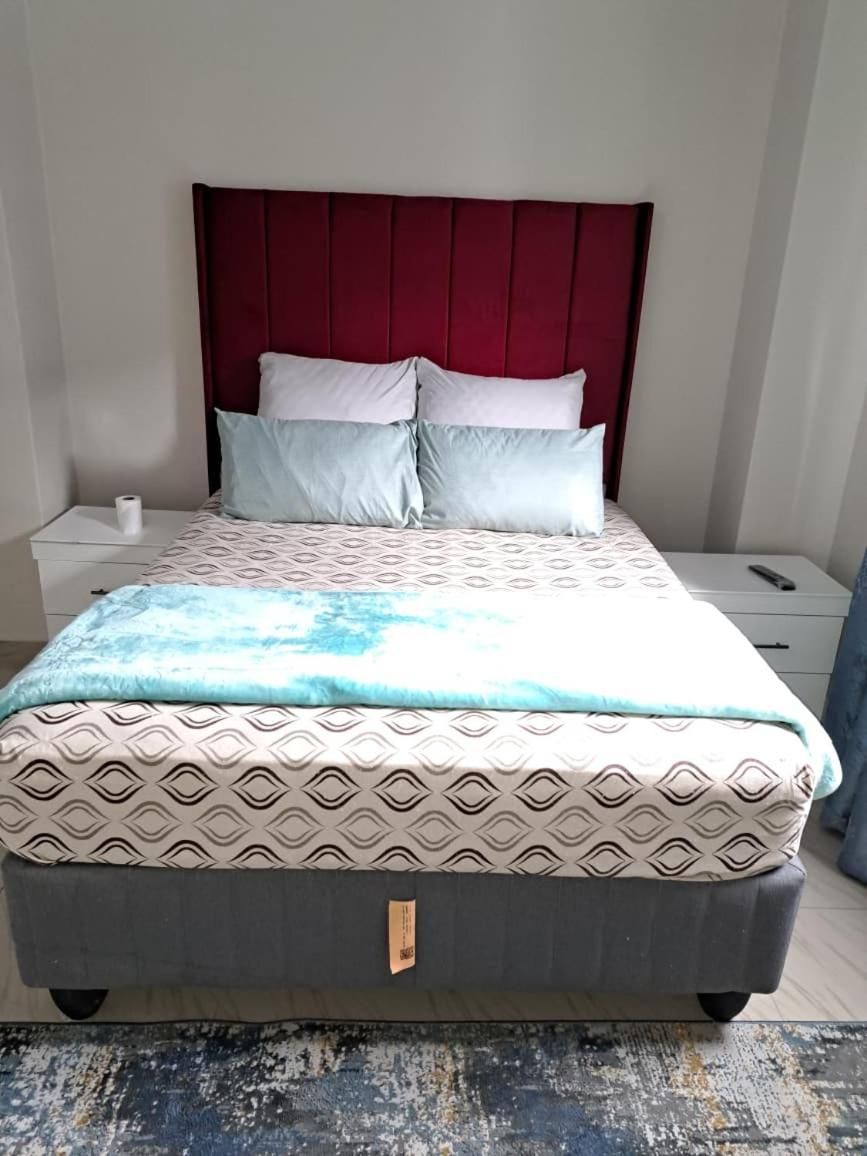 Nexus Guest House Alberton Double Room with Shared Bathroom 2