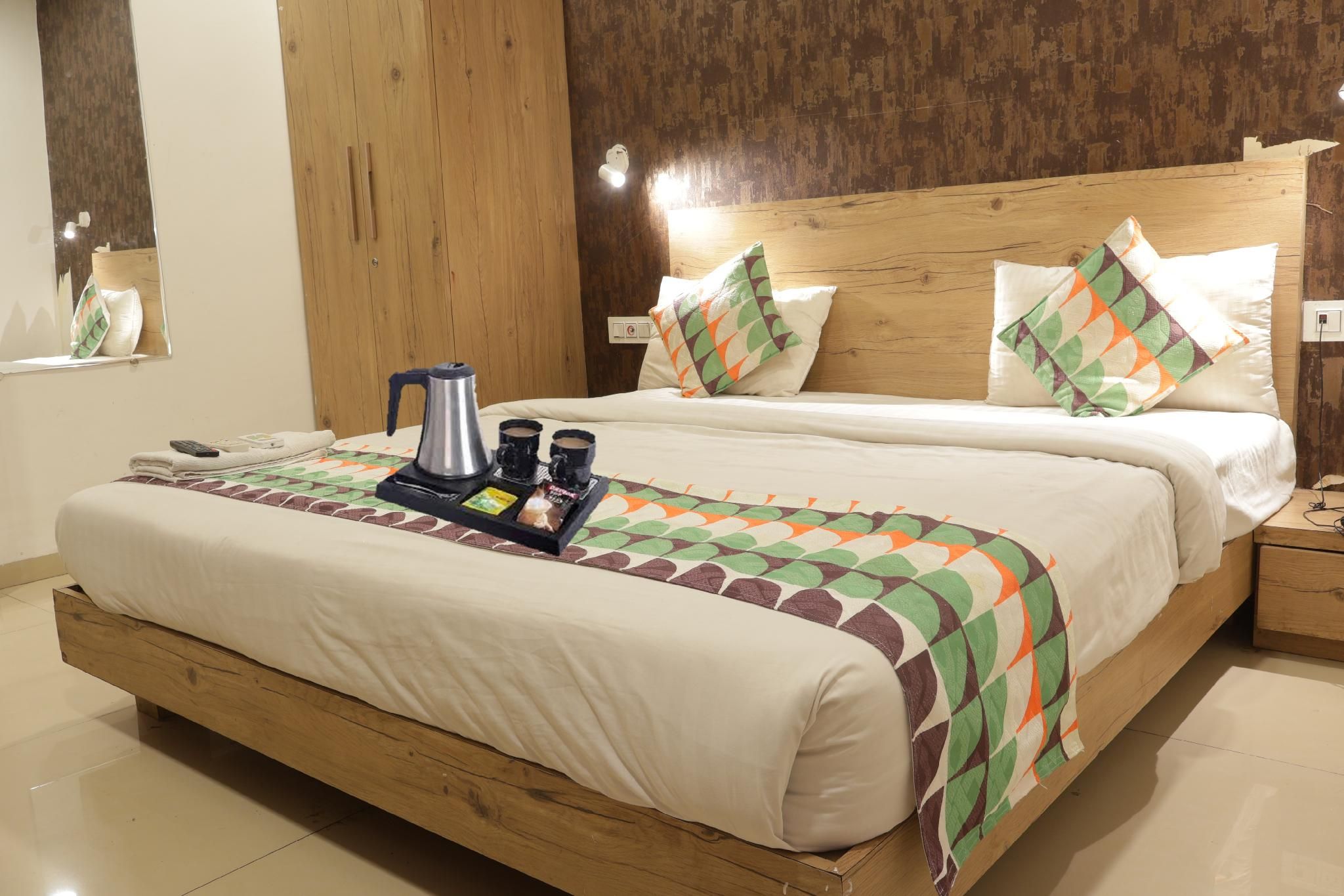 HRG Destiny 54 Deluxe Room 2