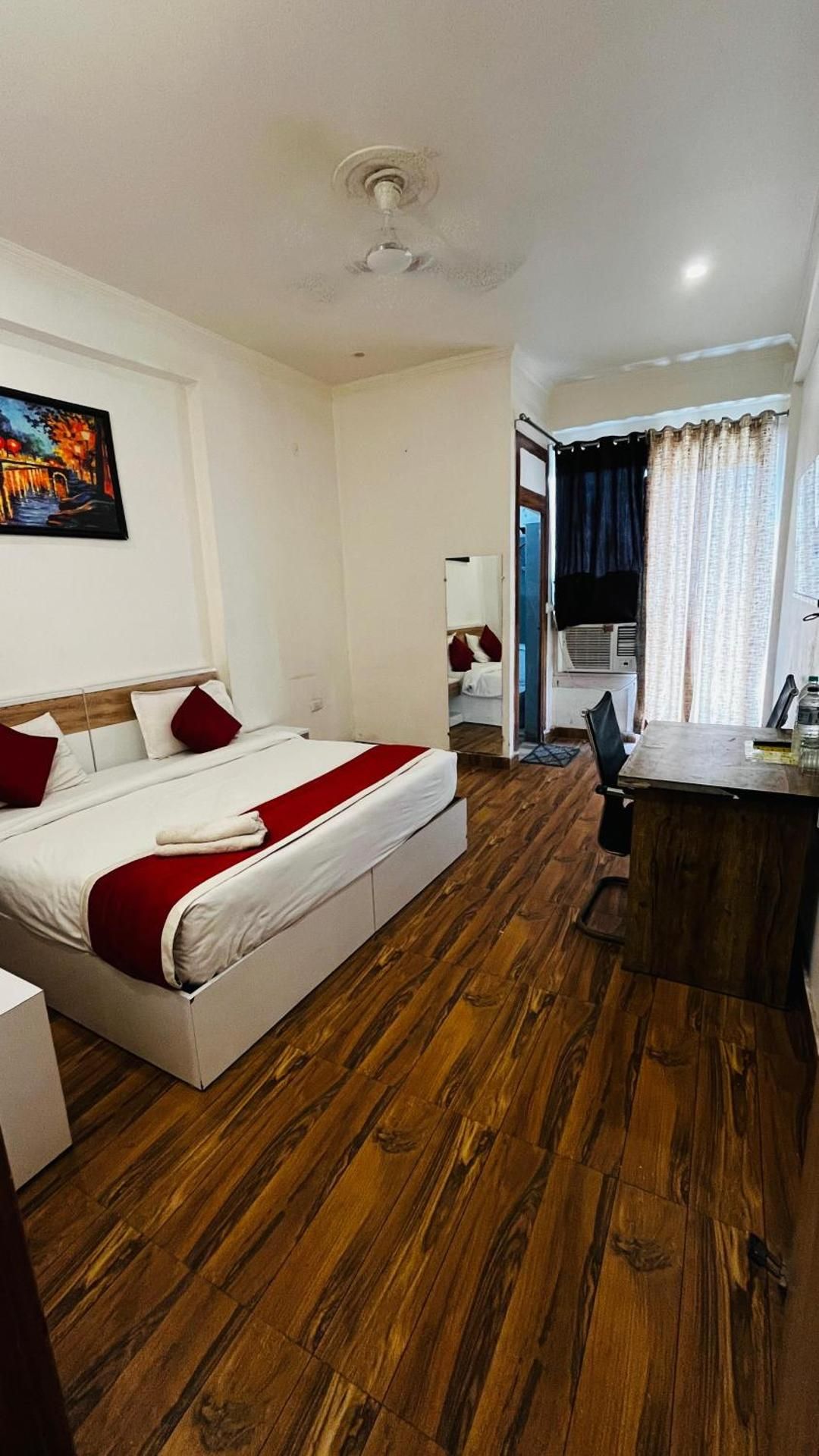 Hotel vivaan by blue shine hospitality  Deluxe Double or Twin 2