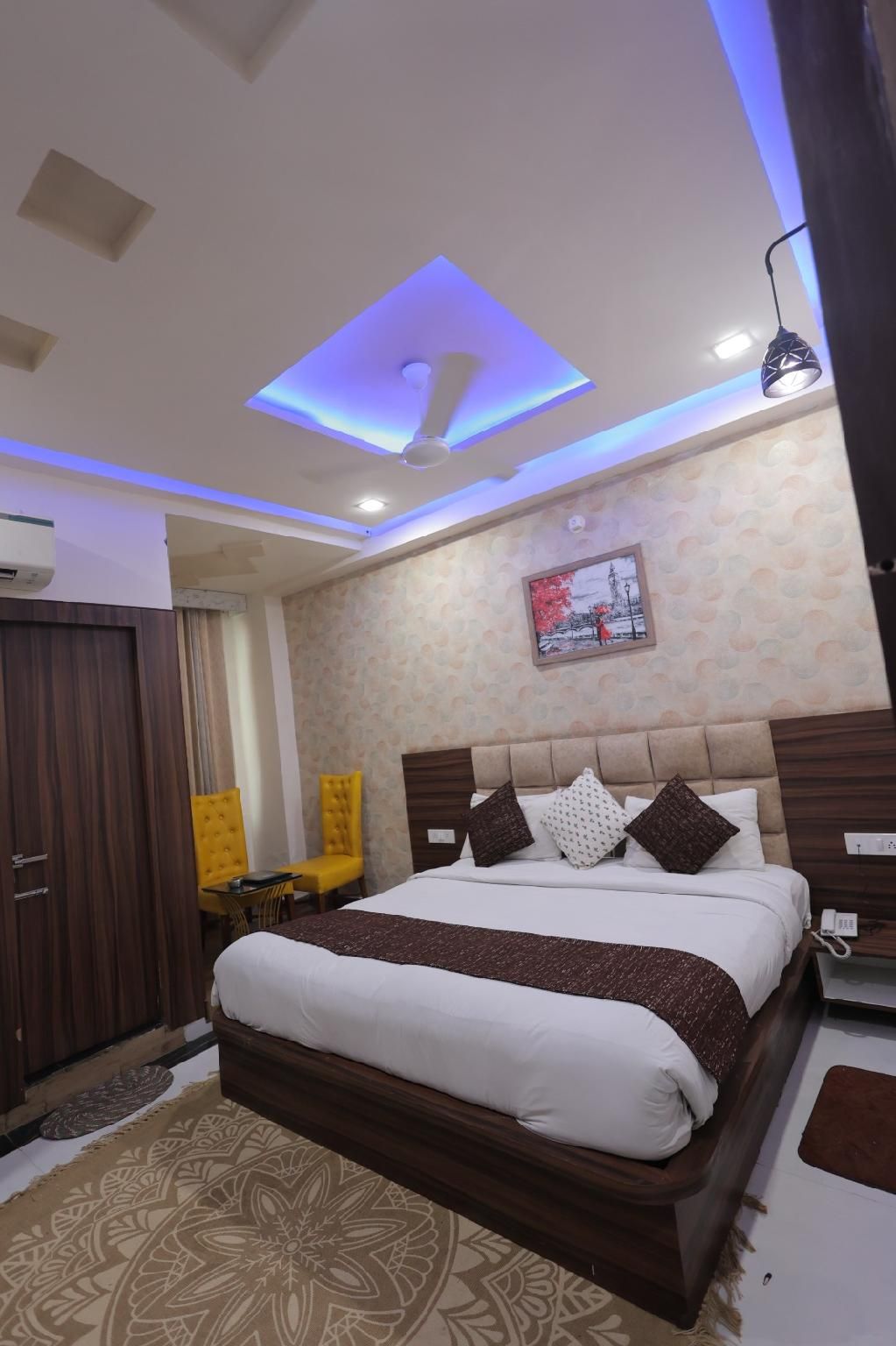 HOTEL SRG INN Deluxe Room AC 2