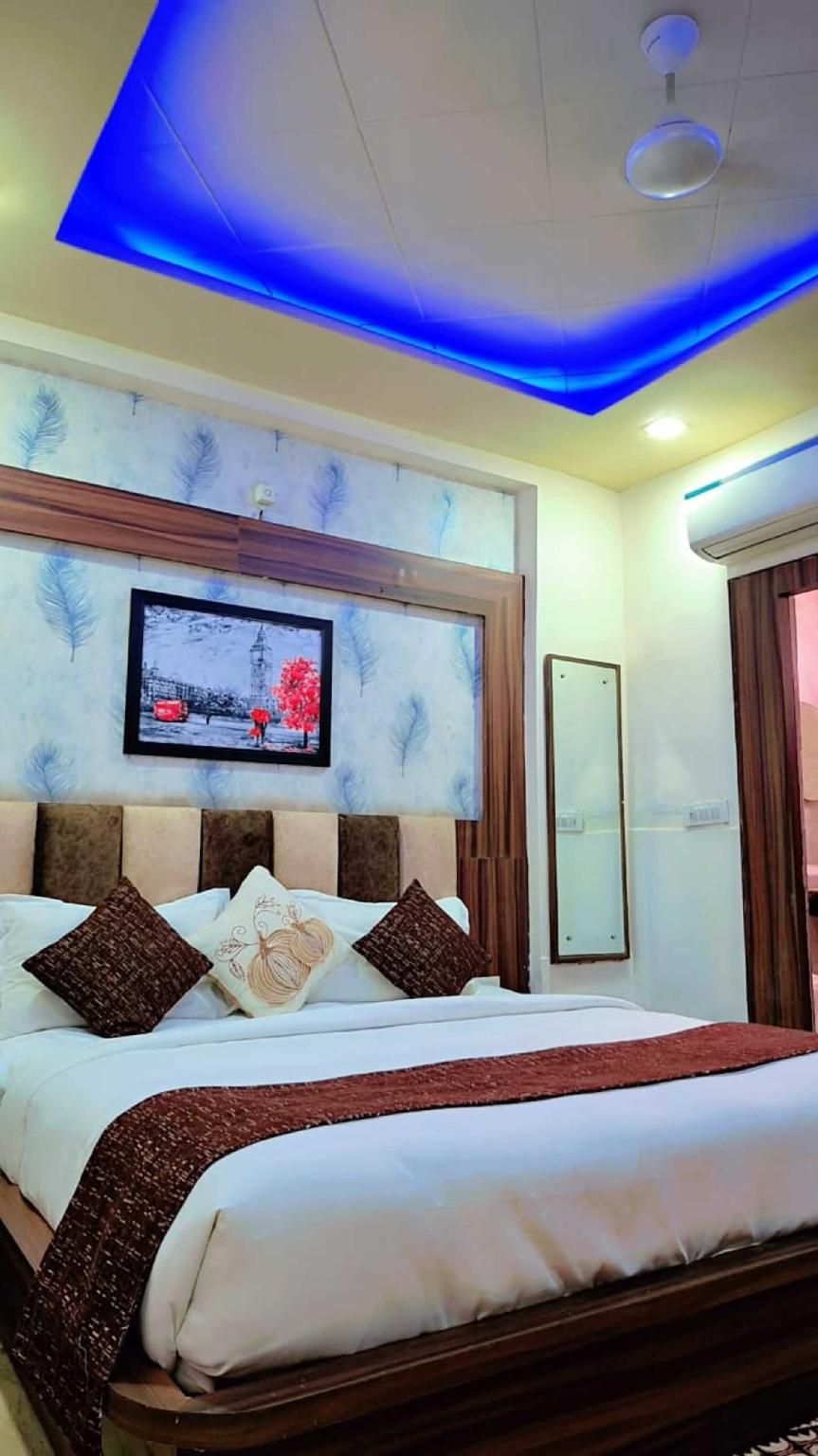 HOTEL SRG INN Superior 2