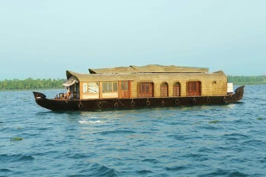 KUTTANAD BOAT 1