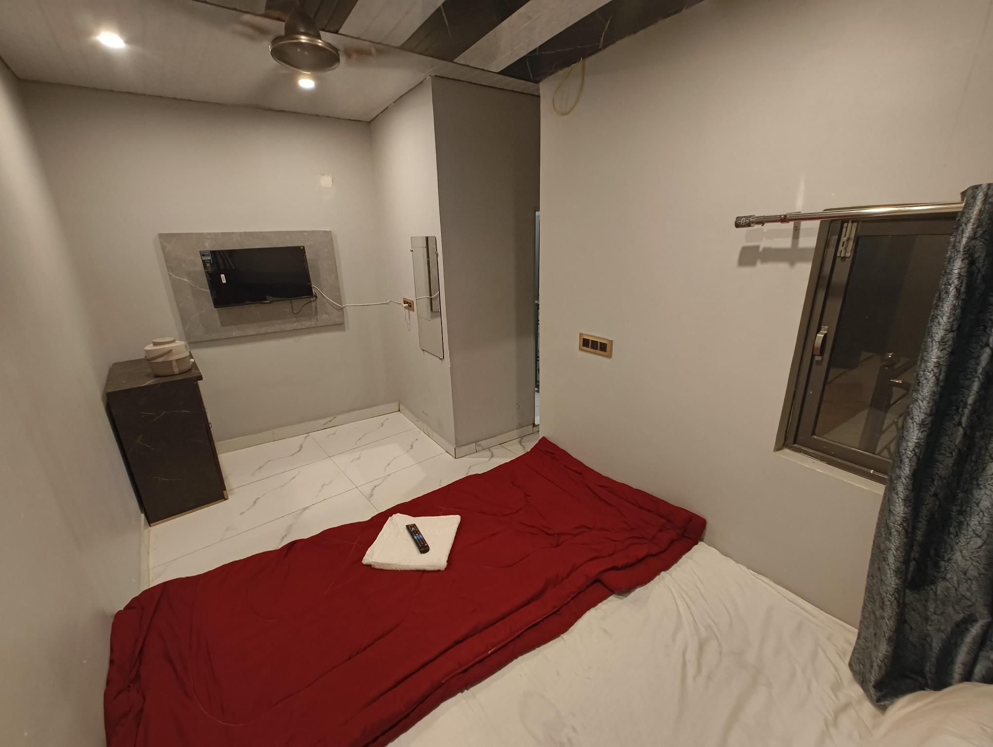 Hotel Manthan Palace Triple - Non Air-Conditioning 3