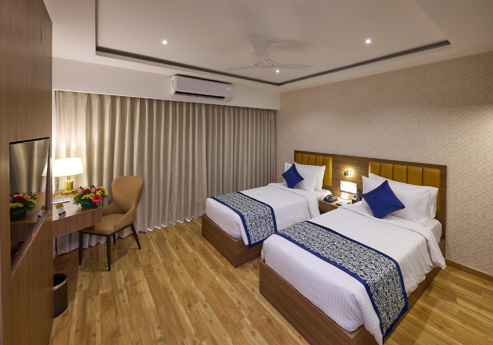 Deluxe Room - 2 SIngle Beds Balcony