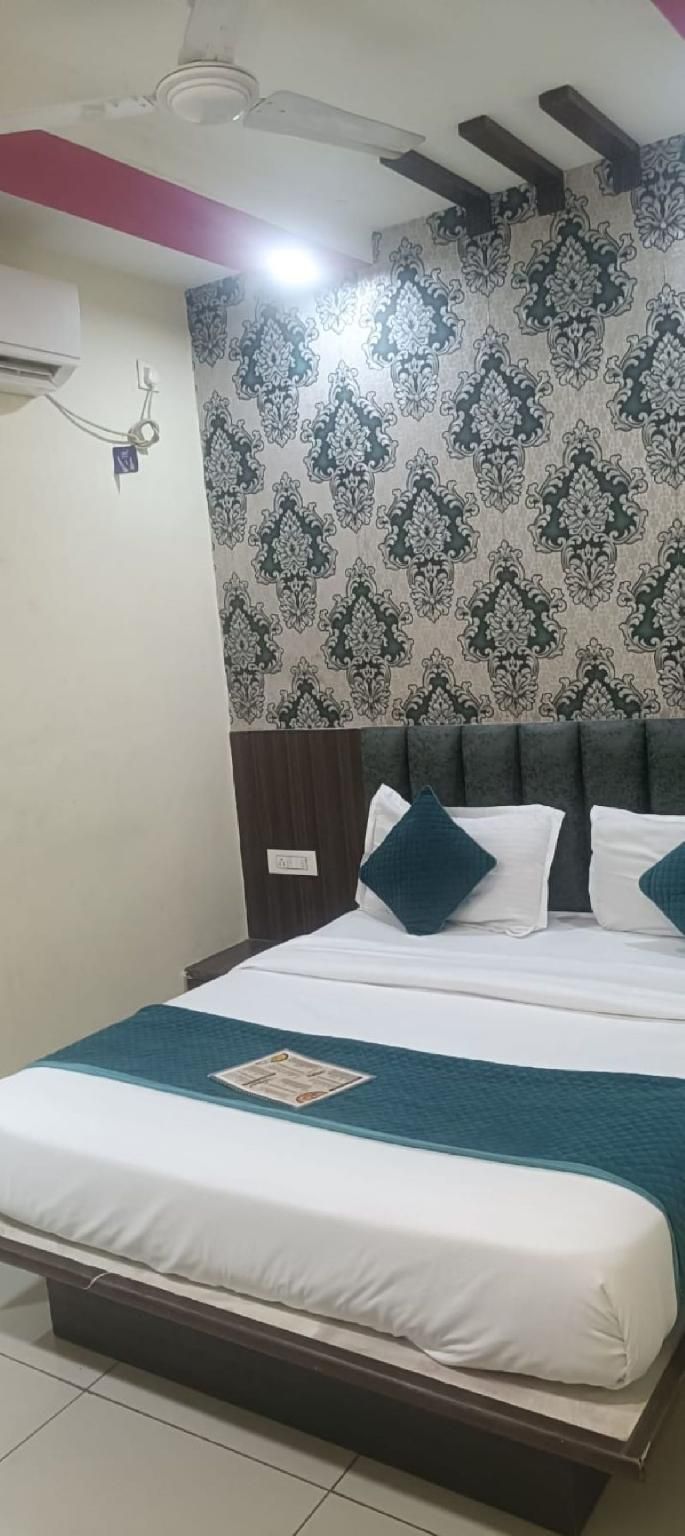 HOTEL SHIV RESIDENCY Deluxe 3