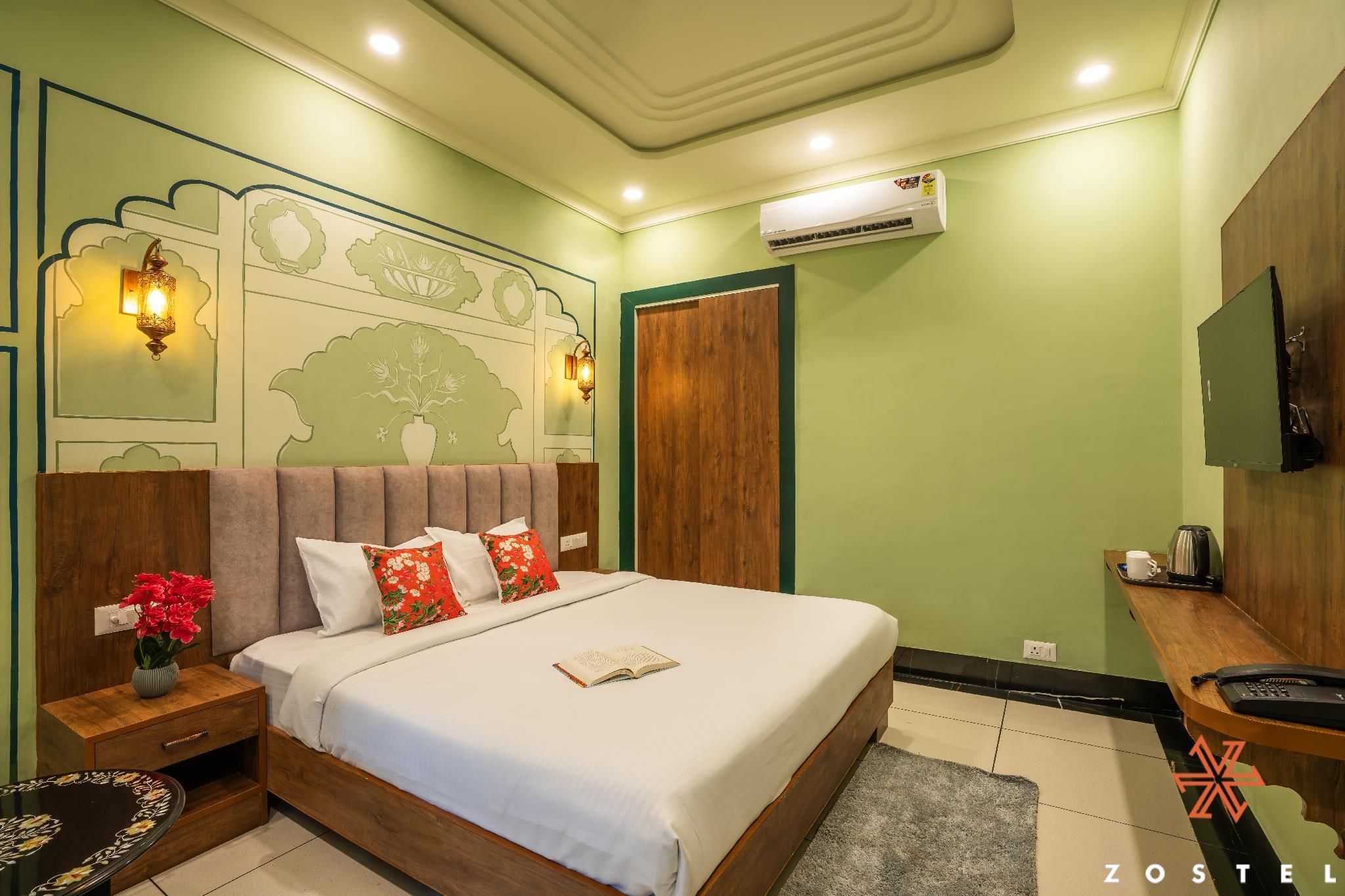 Zostel Agra Economic Room 2