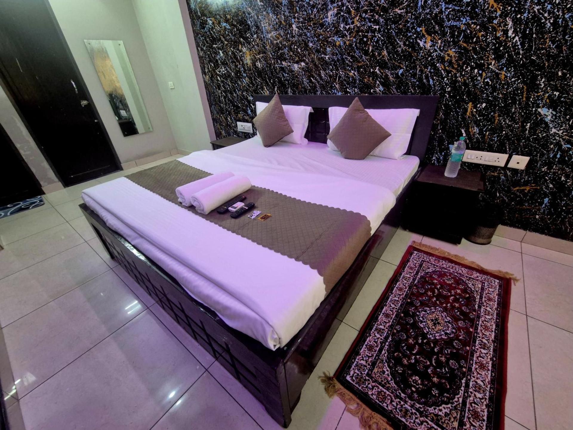 Hotel D S Villa Standard Room 3