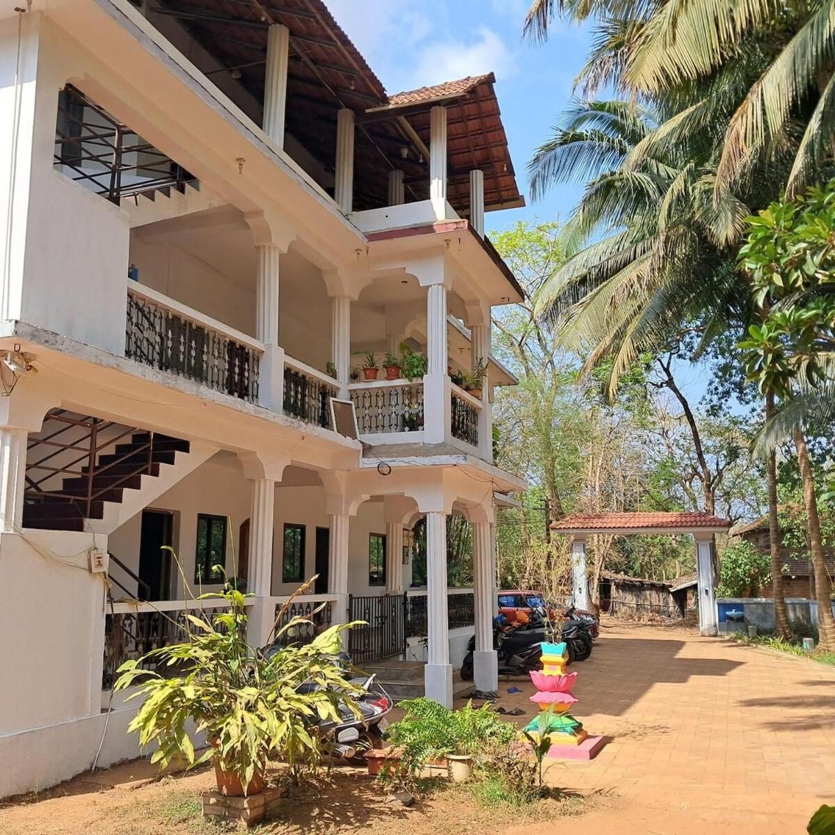 Main Image