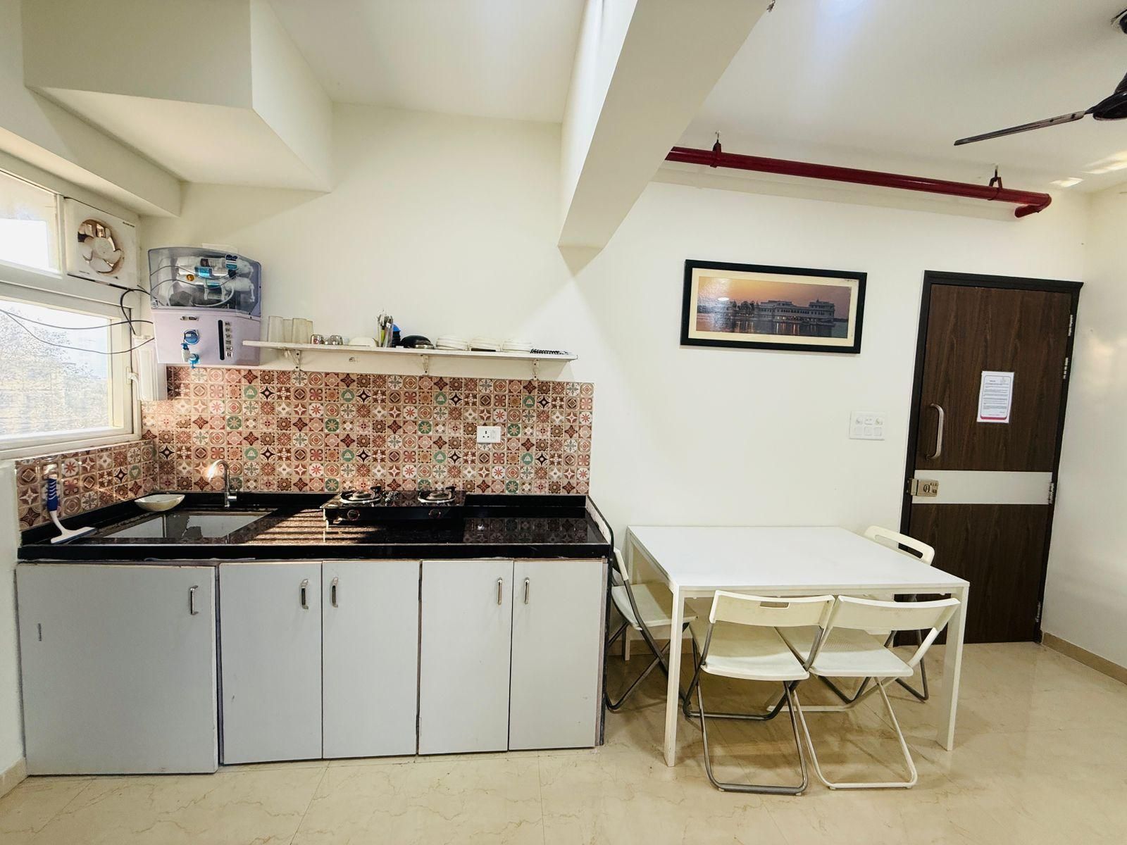 1BHK Apart In Parel Near Tata memorial hospital