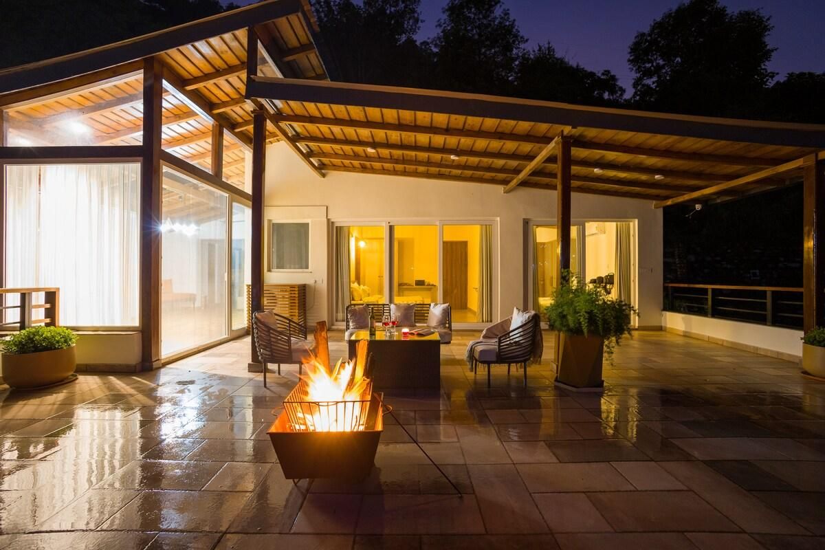 ELIVAAS 2 BHK With Lake View -Antarmann Casa Ember