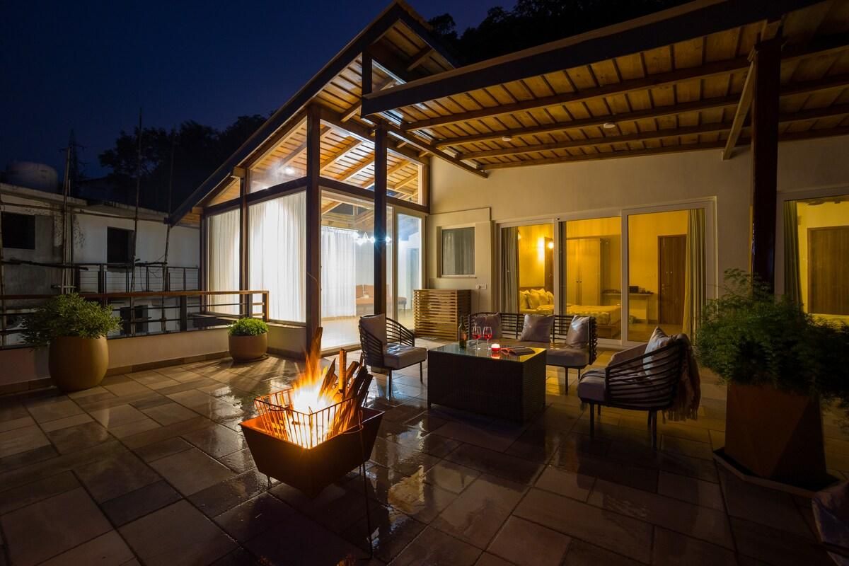 ELIVAAS 2 BHK With Lake View -Antarmann Casa Ember