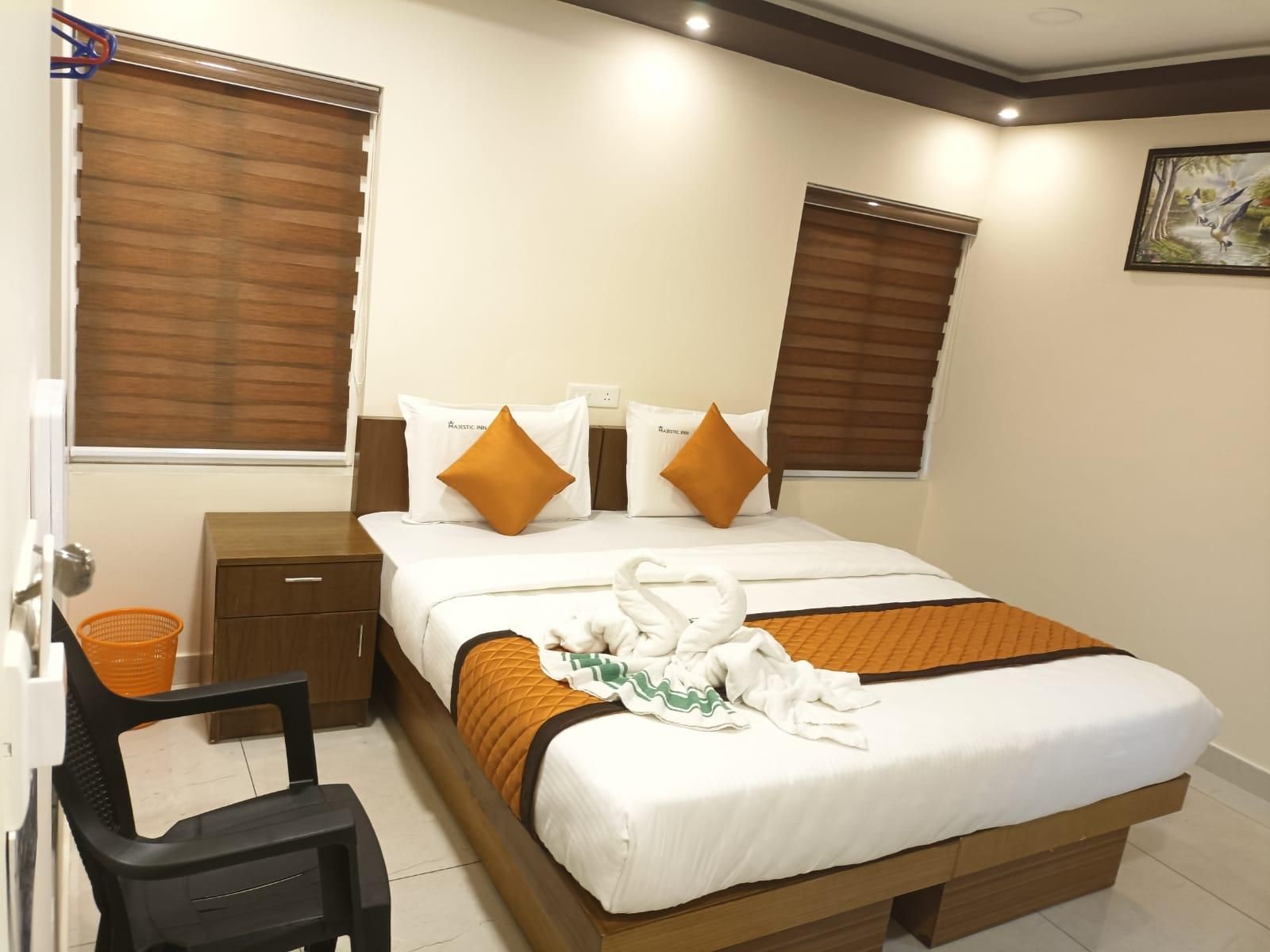 Majestic Inn Deluxe Double or Twin Room