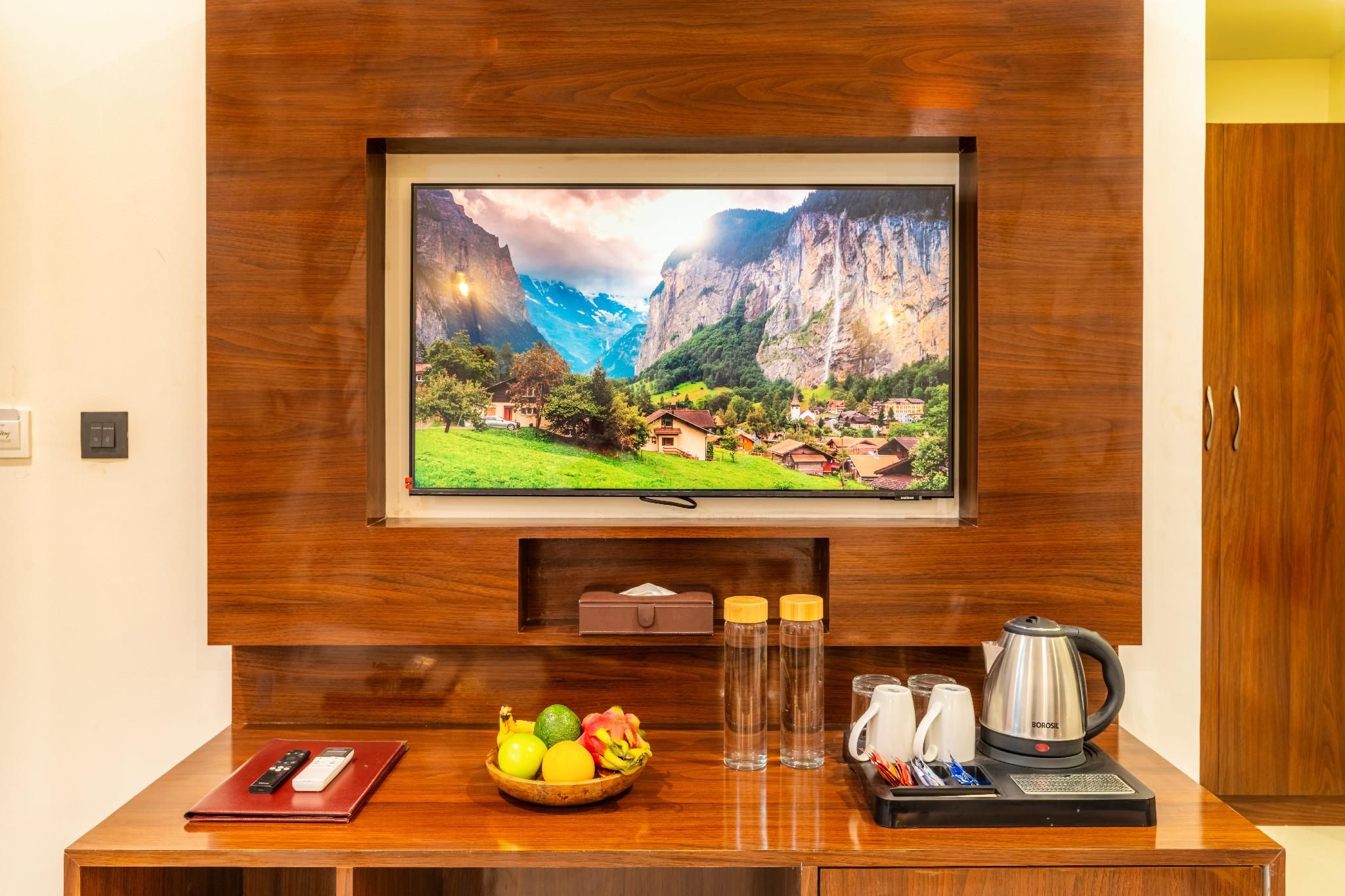 Amenity (Guest room)