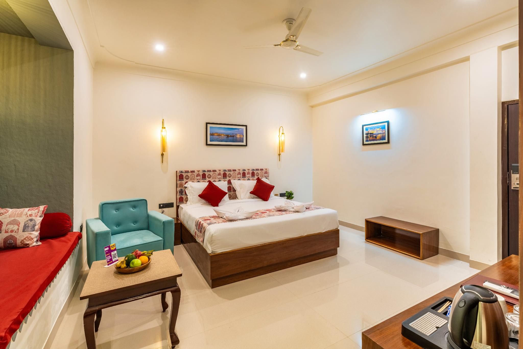 Q' Luxe' - The Mewar Collection Udaipur Deluxe Suite 3