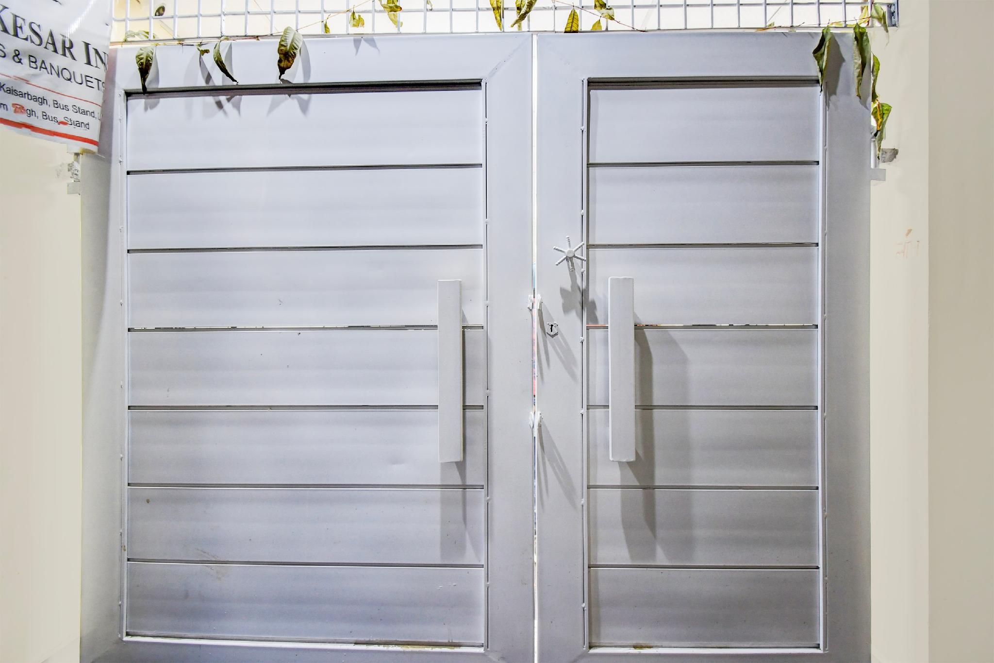 Super Hotel O The Kesar Inn