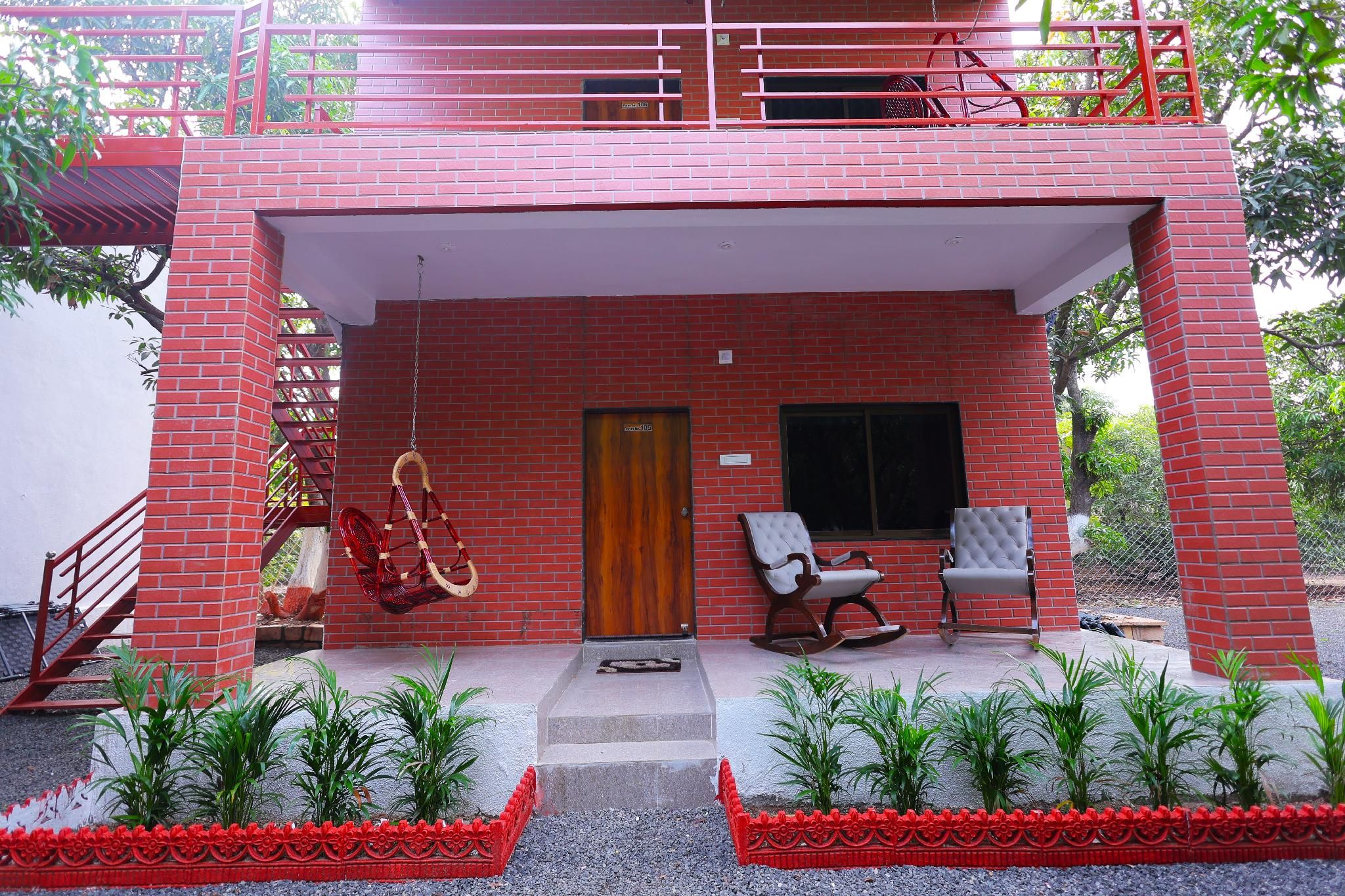 MARUTI RESORT & VILLA'S