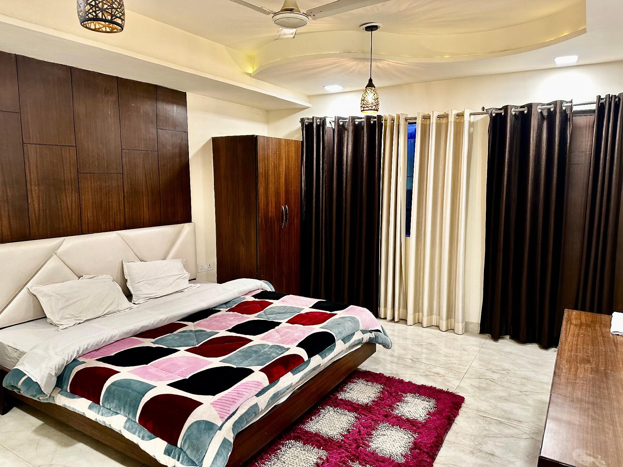  Deluxe Twin Room Type A