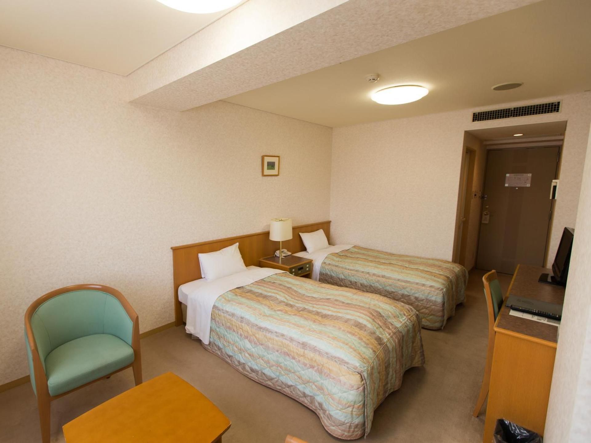 Hotel Laurel Standard Twin Room - Smoking 2