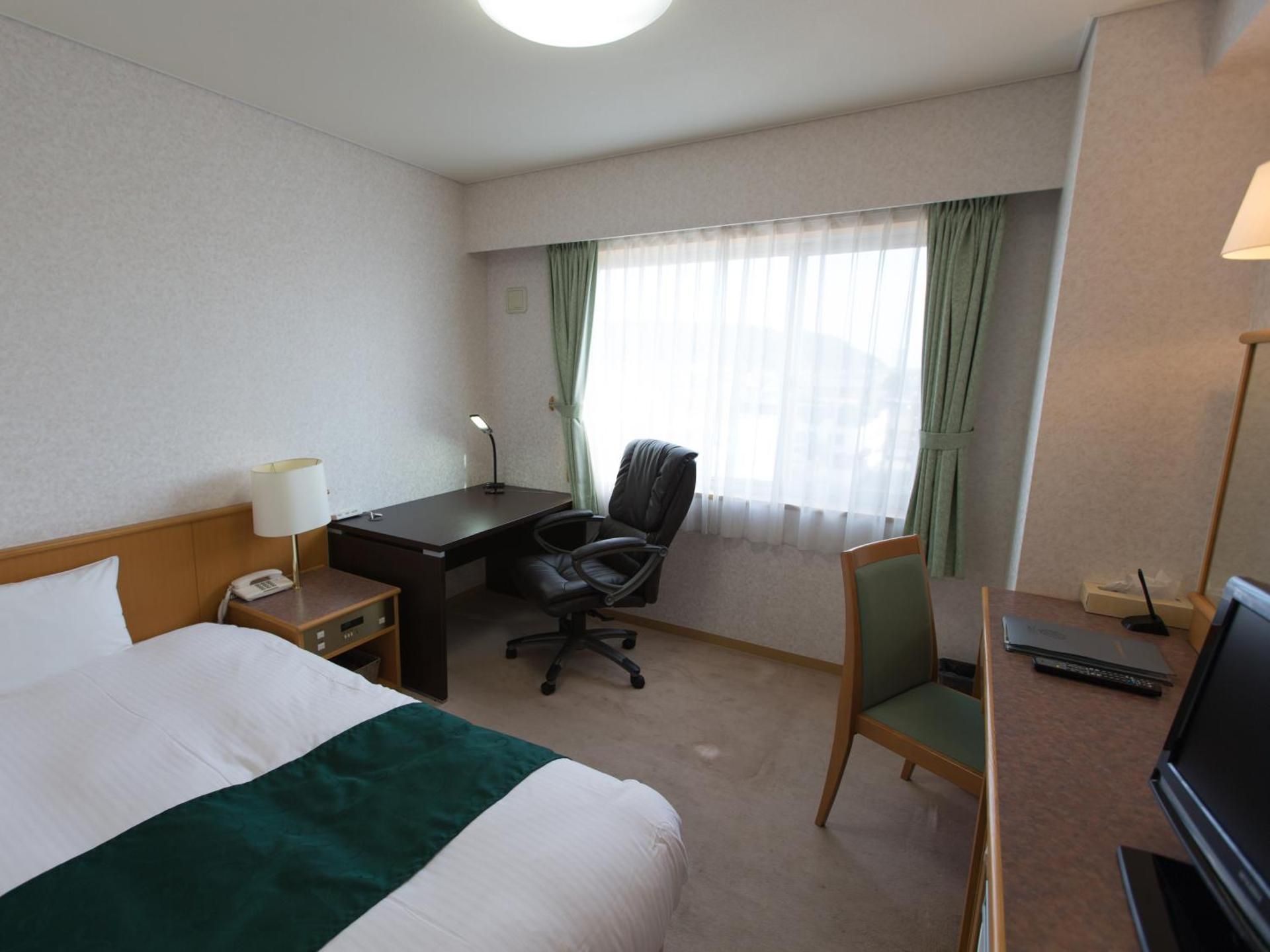 Double Room - Non-Smoking