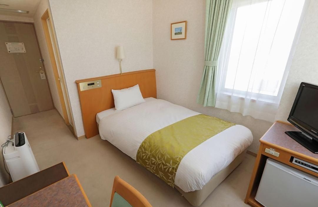 Hotel Laurel Economy Single Room - Non-Smoking