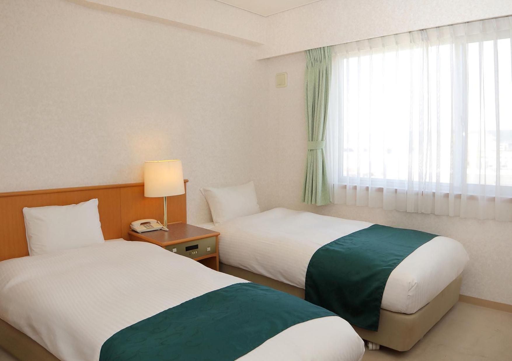 Economy Twin Room - Non-Smoking