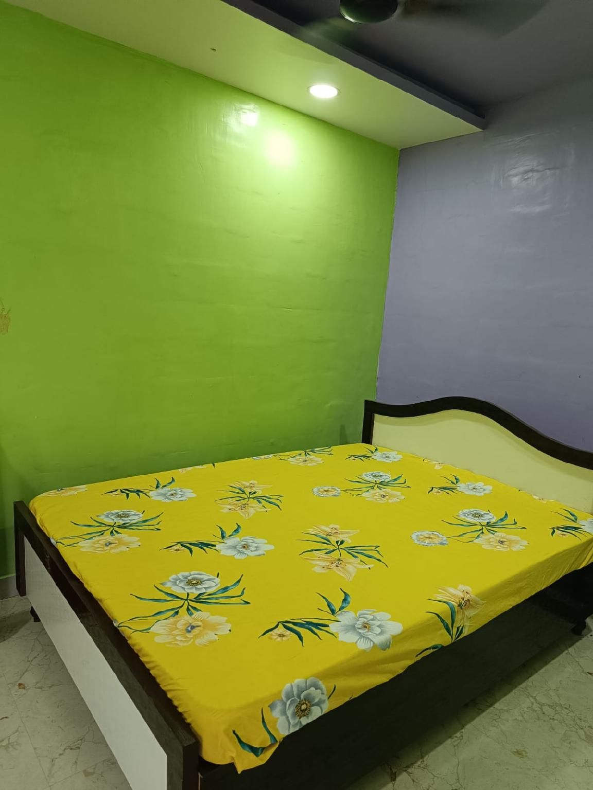 Swami Om Bhakt Nivas Standard Non AC Room