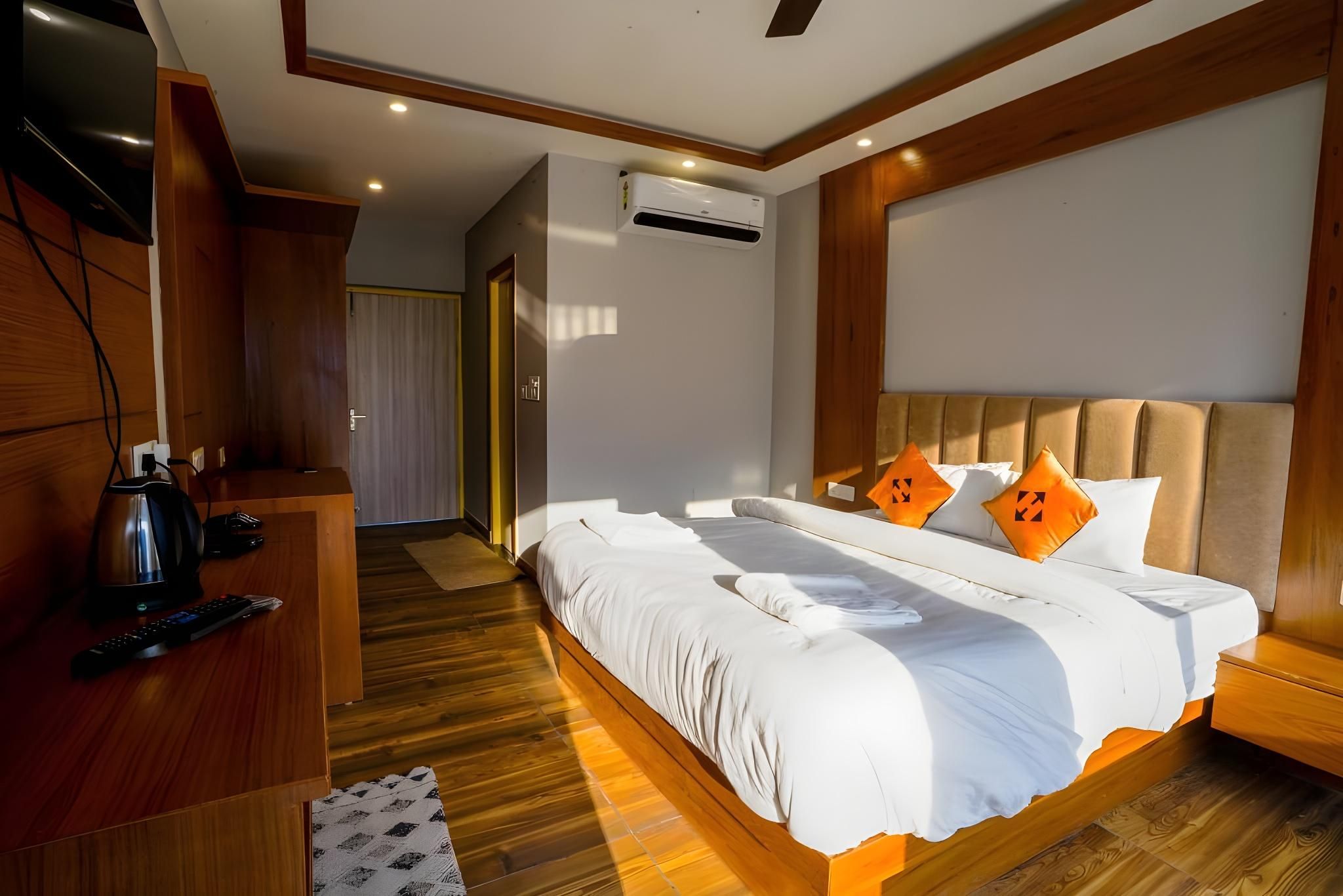 HIDE IN RISHIKESH