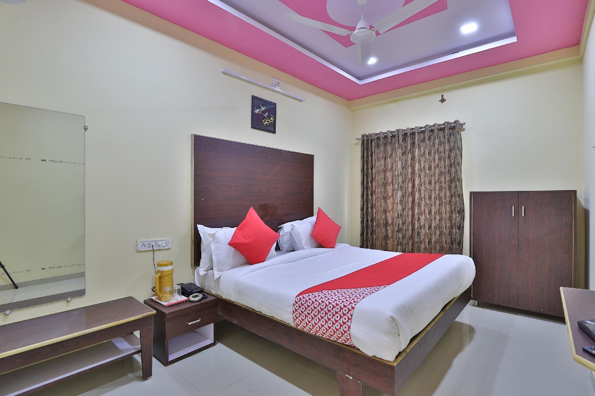 Hotel O D K Guest House Classic Double or Twin