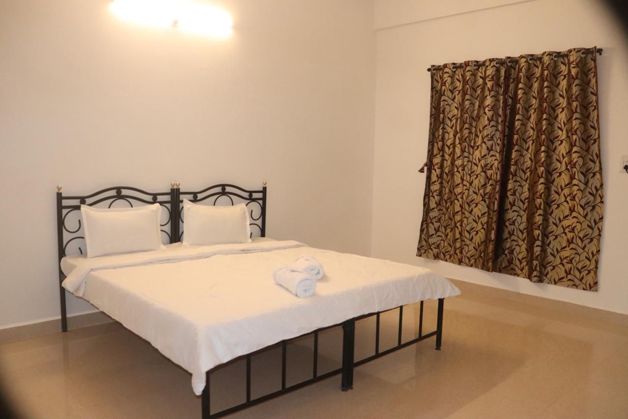 Deluxe Double or Twin